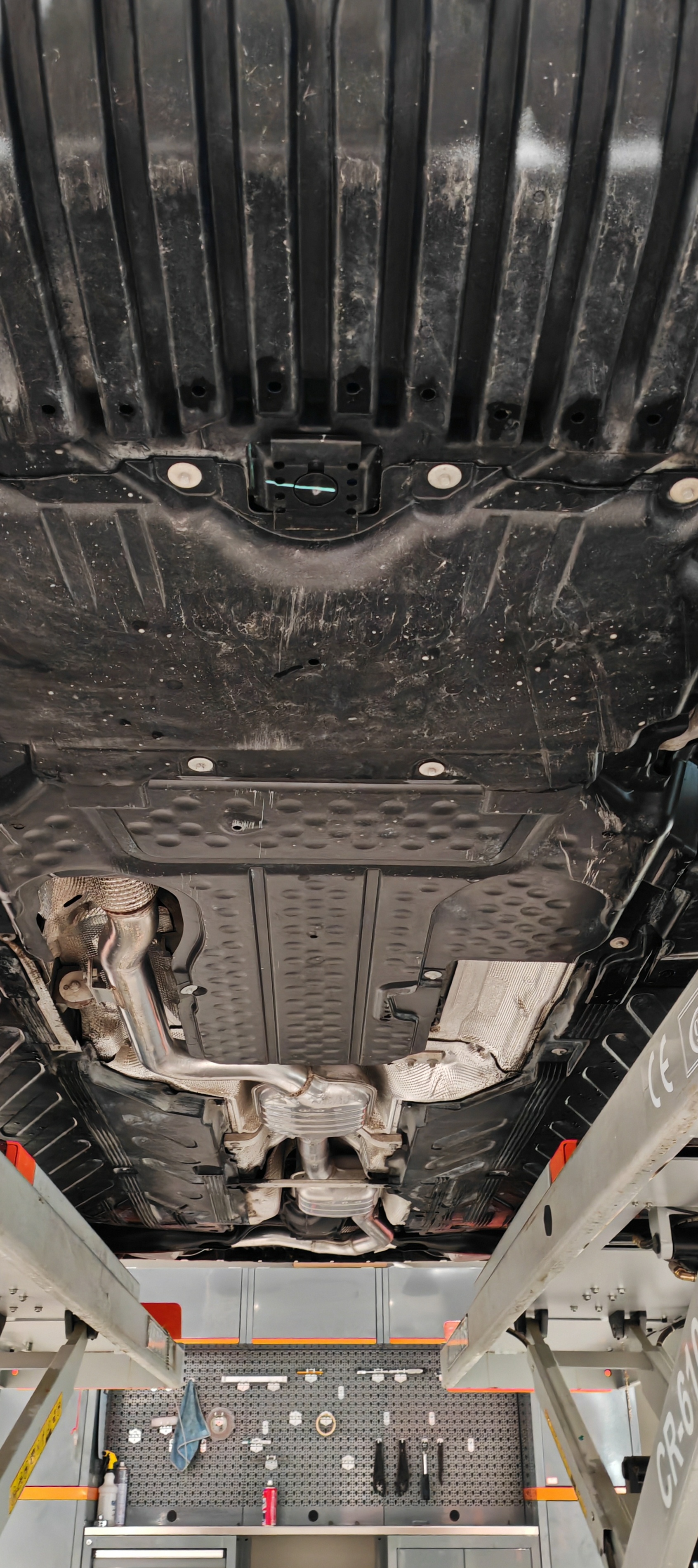 Mercedes-Benz C Class 2017 car image #22