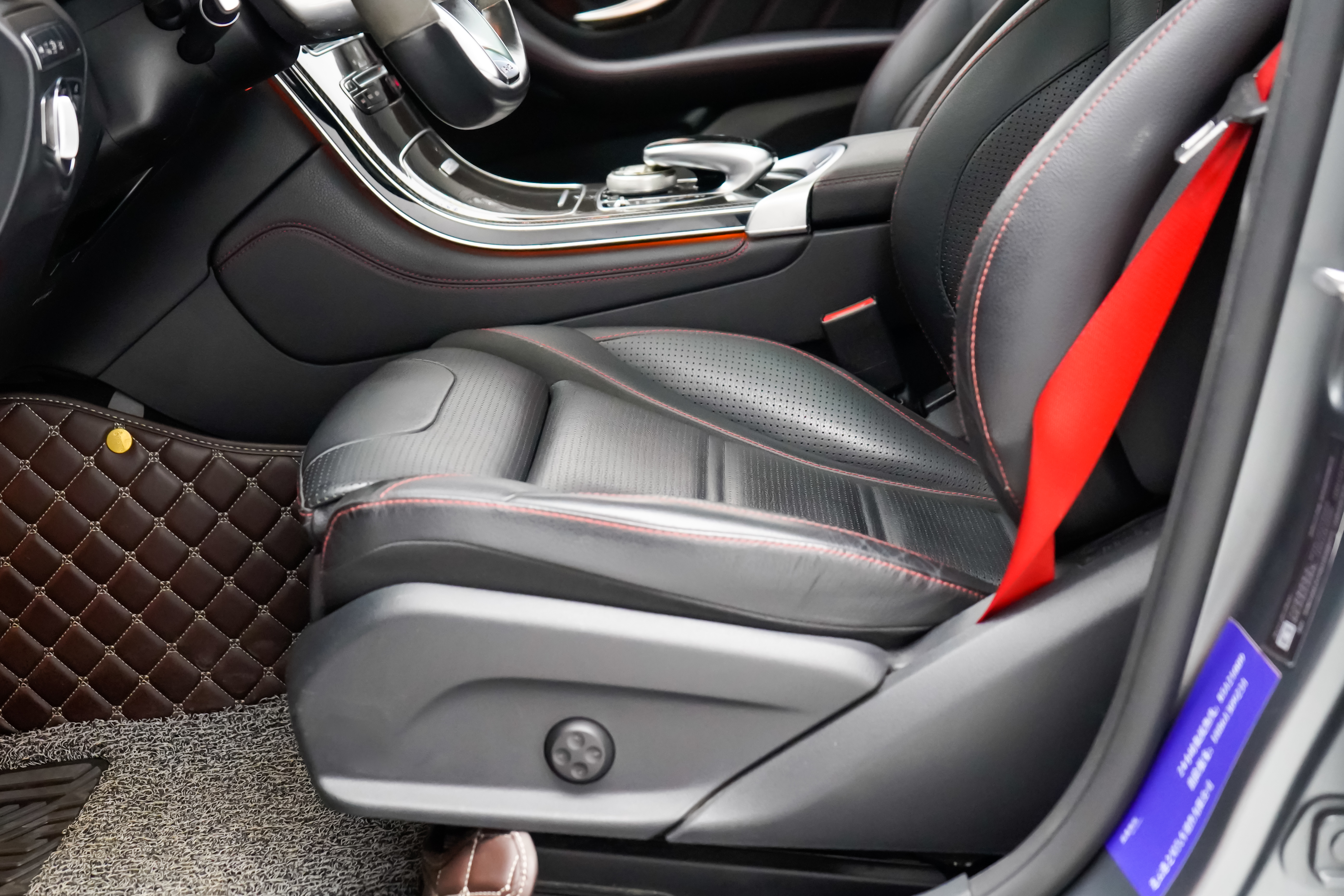 Mercedes-Benz GLC AMG 2018 #22 Mercedes-Benz GLC AMG 2018 immagine di auto #22