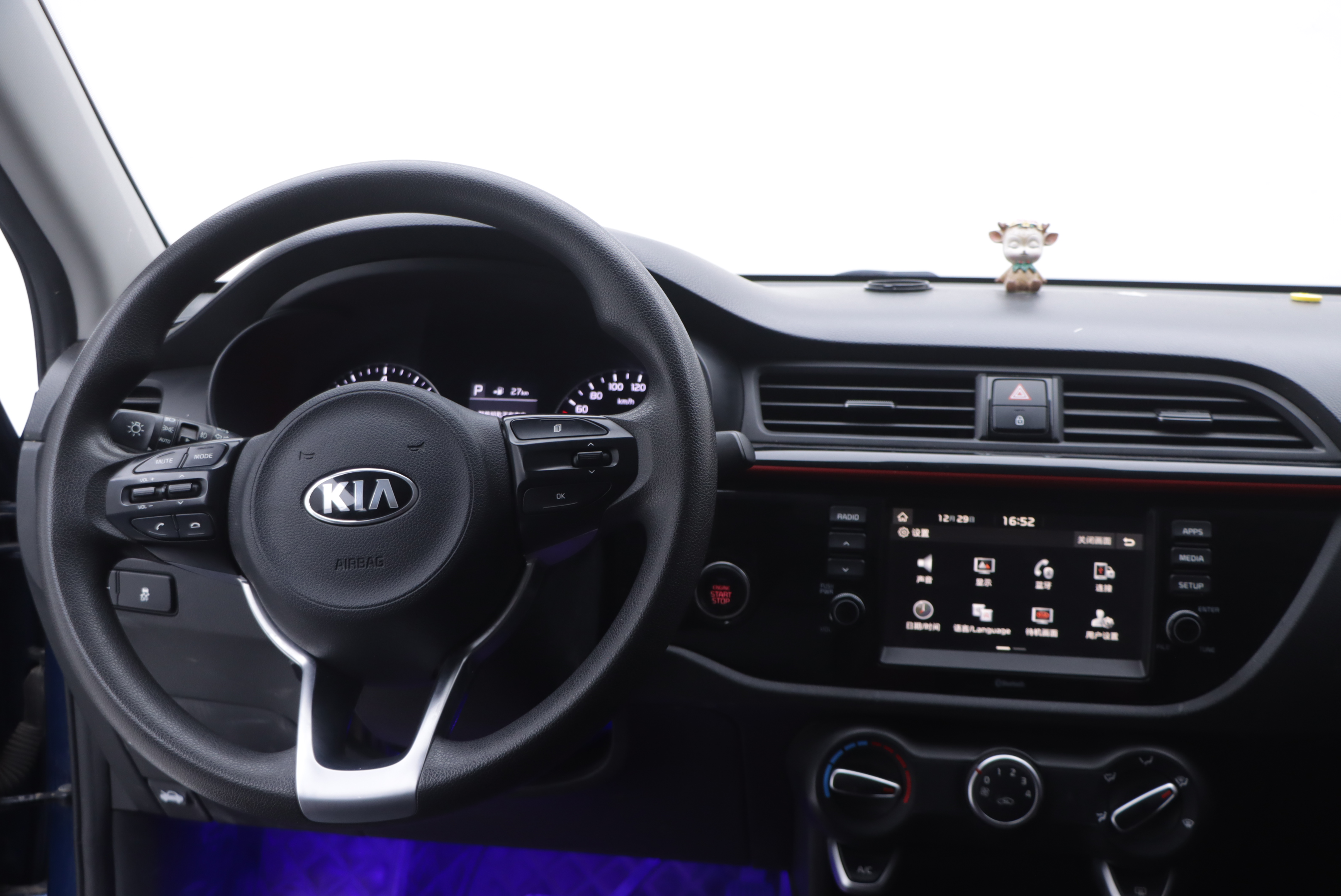Kia Rio Cross 2018 صورة سيارة #22
