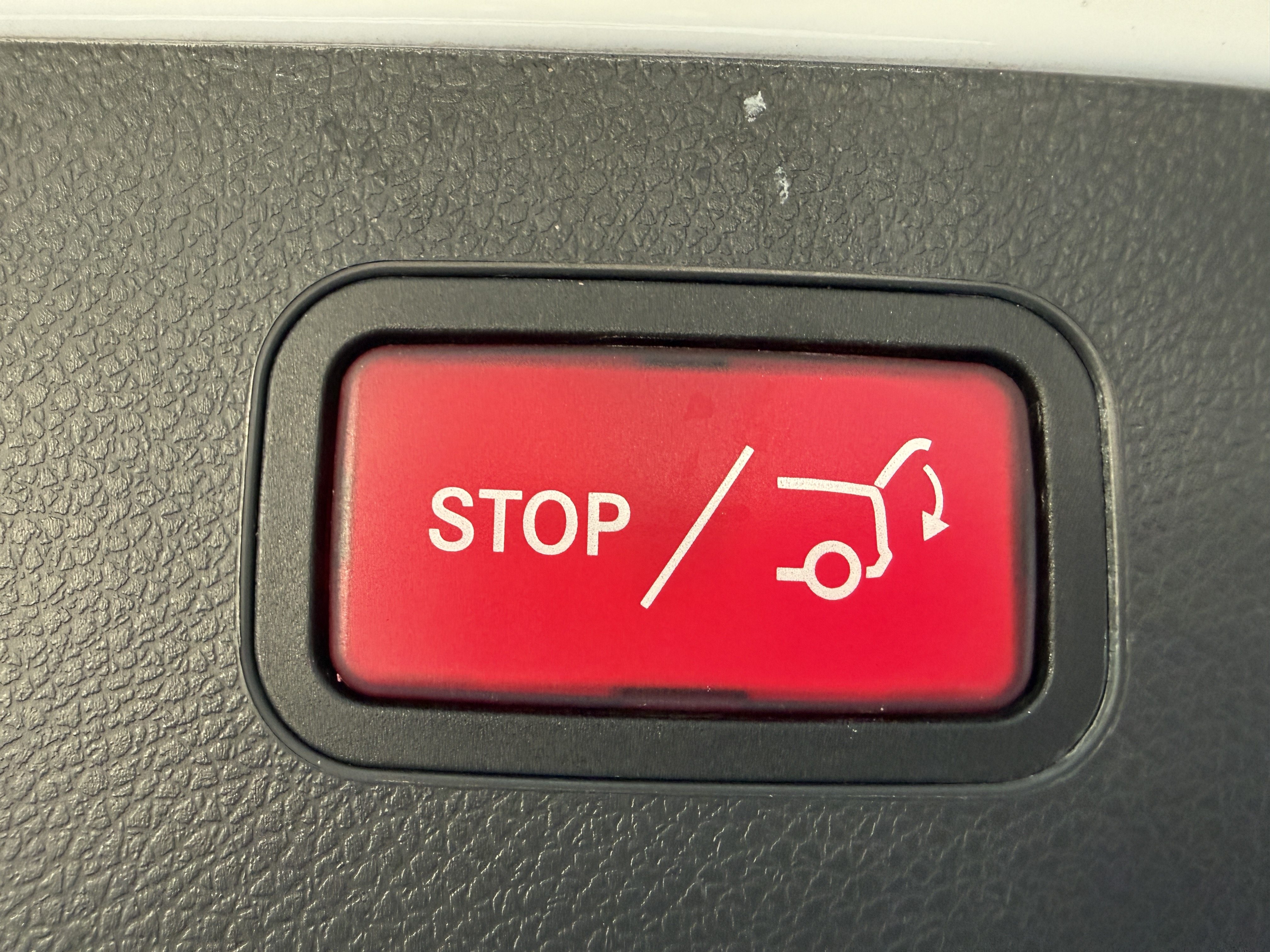 Mercedes-Benz GLA AMG 2019 immagine di auto #22