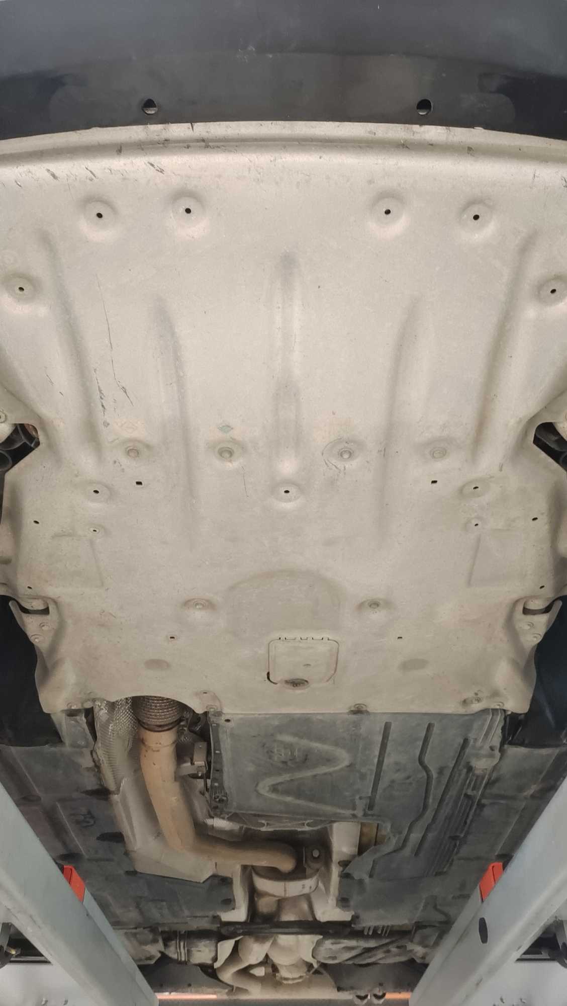 BMW 3 Series 2018 #22 BMW 3 Series 2018 car image #22