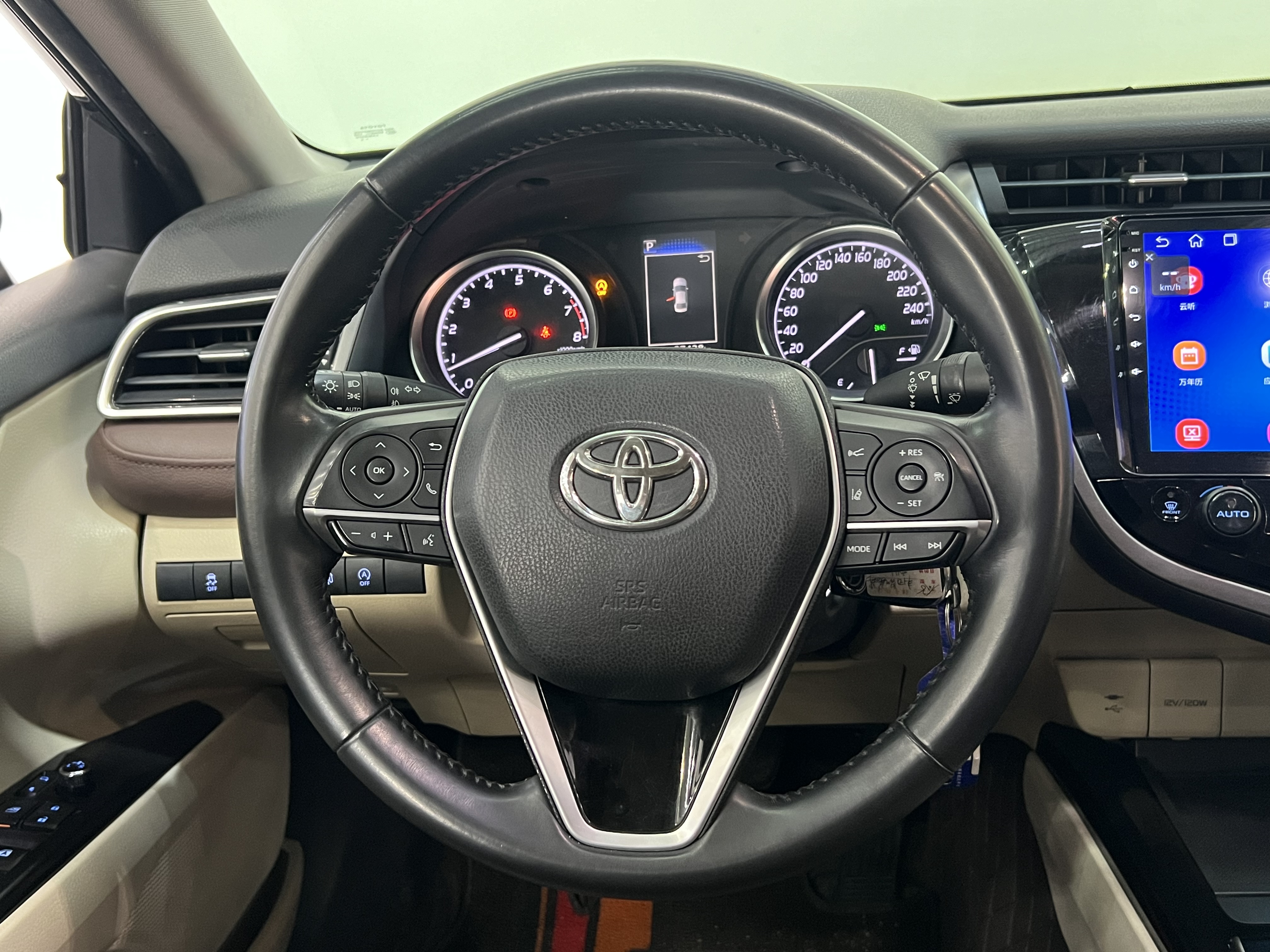Toyota Camry 2018 #22 Toyota Camry 2018 car image #22