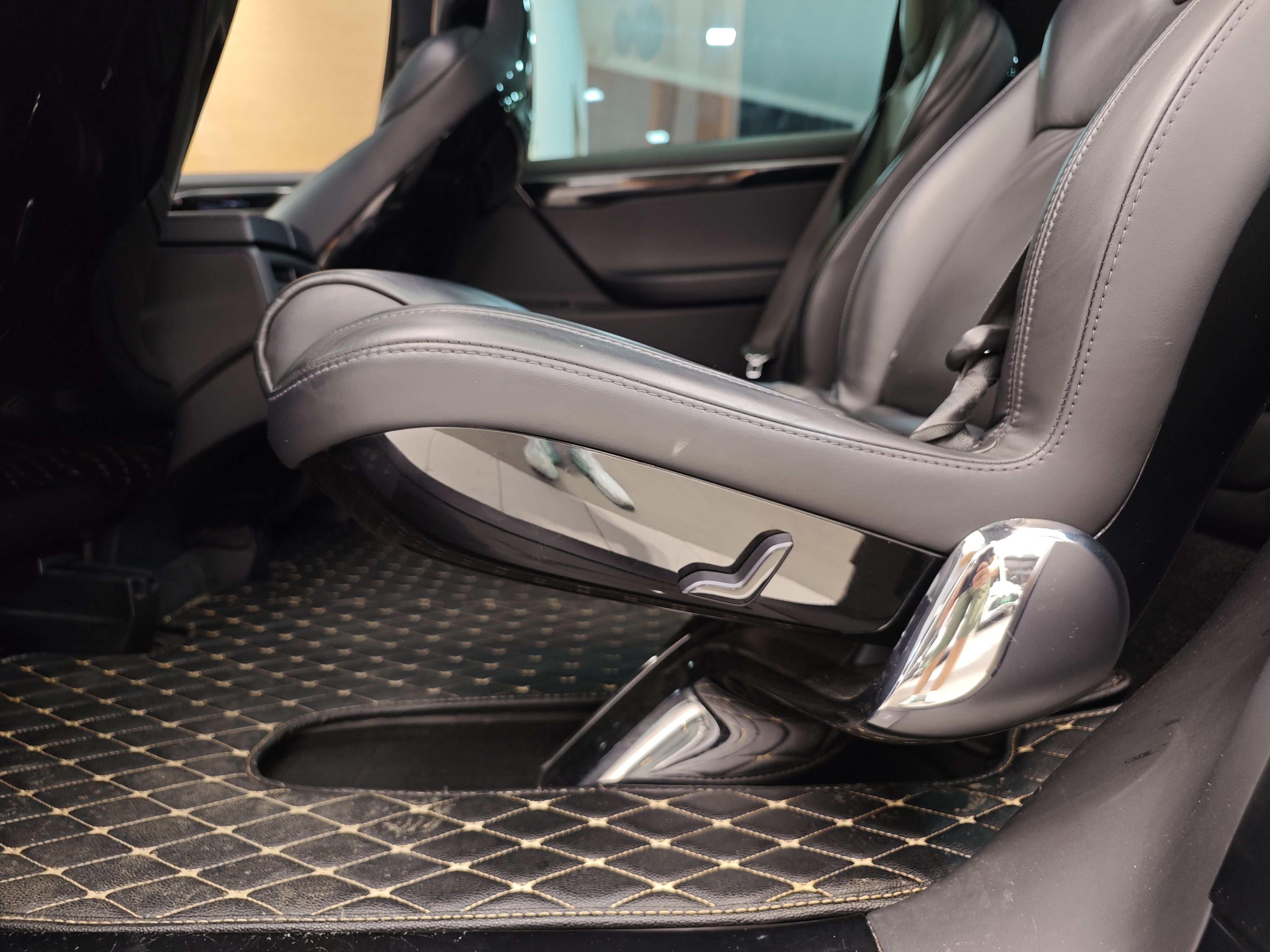 特斯拉 Model X 2017 汽车图片 #22