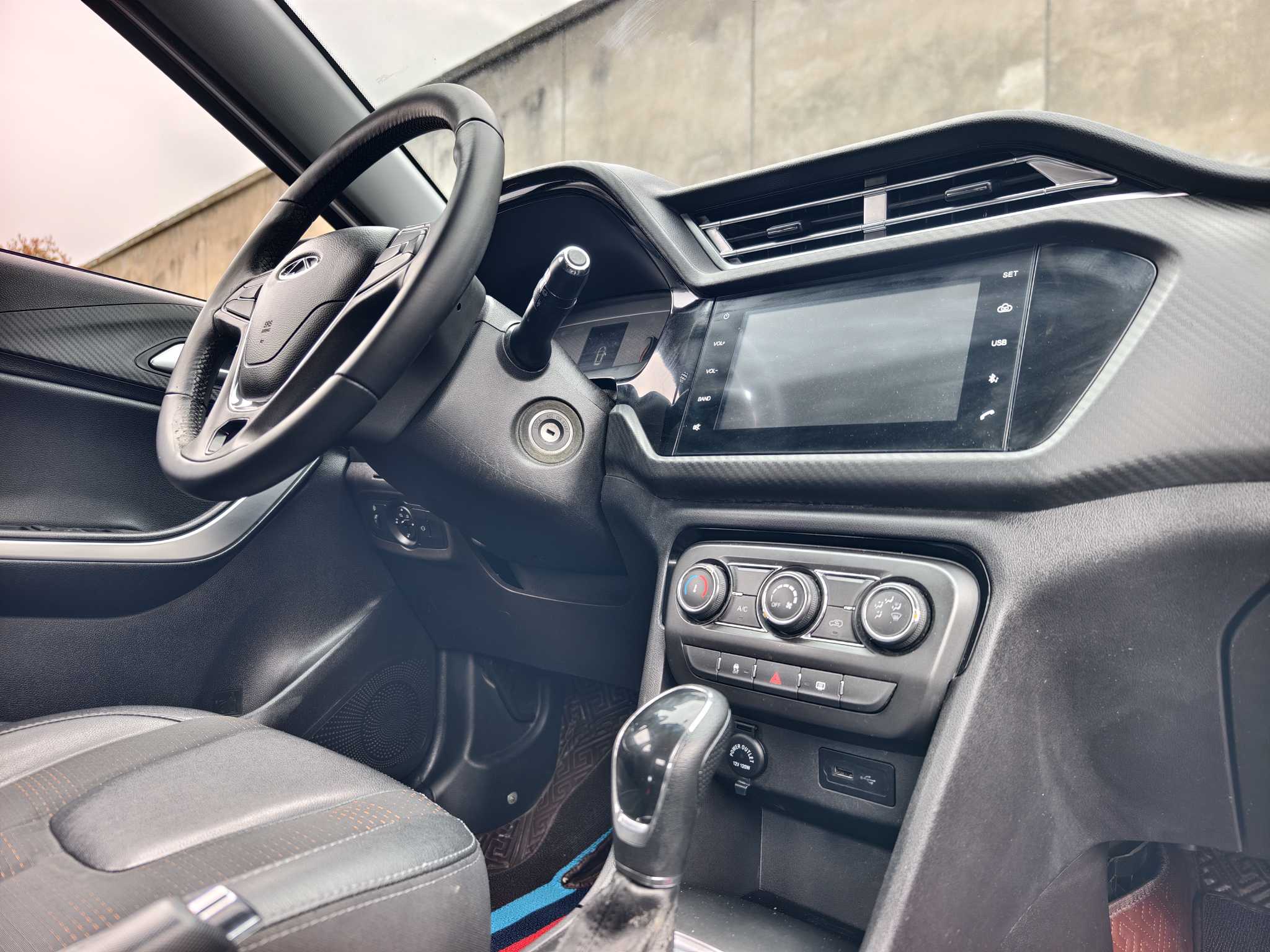 Chery Tiggo 3x 2019 #22 Chery Tiggo 3x 2019 car image #22