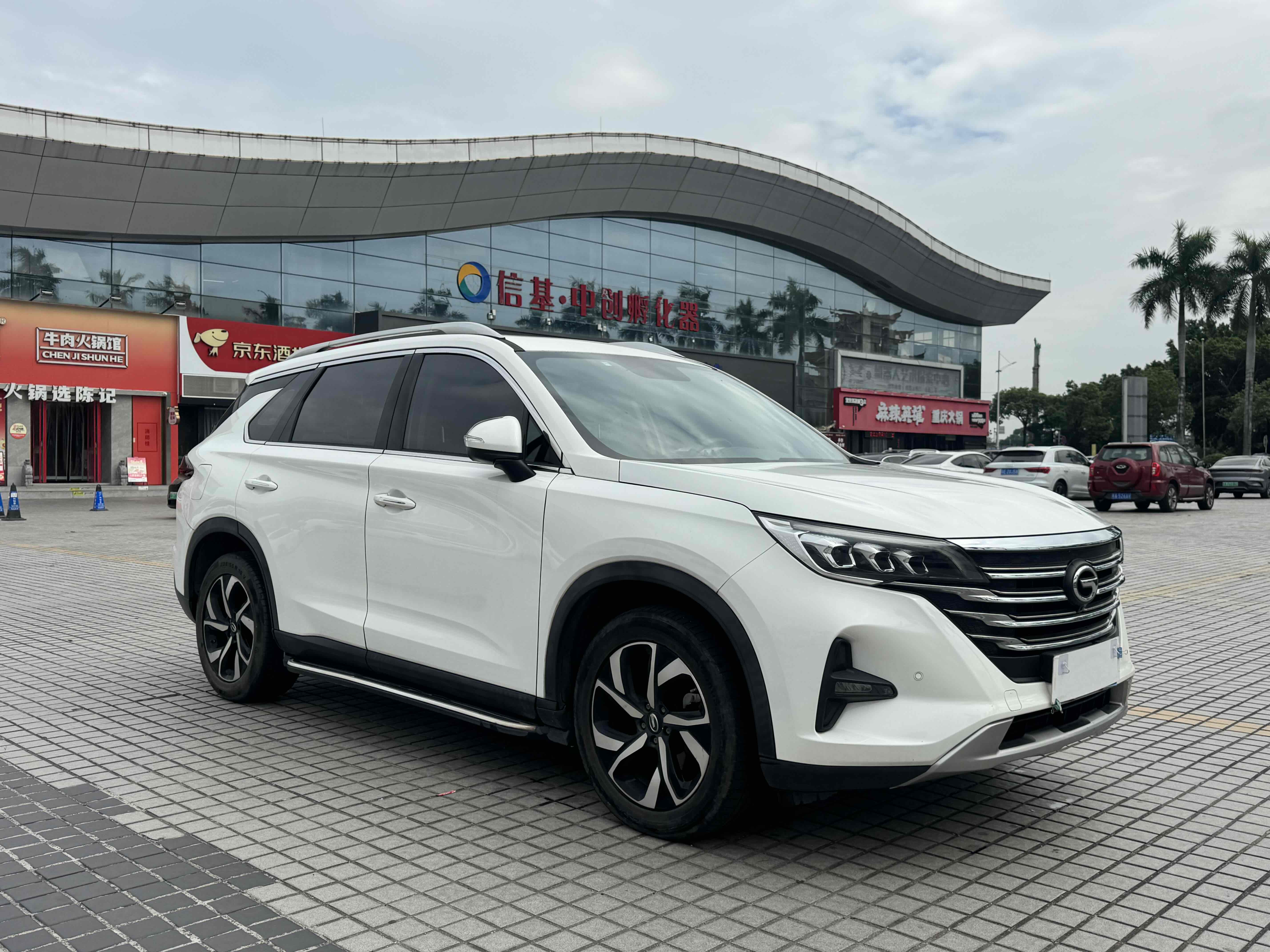 GAC Trumpchi GS5 2019 car image #22