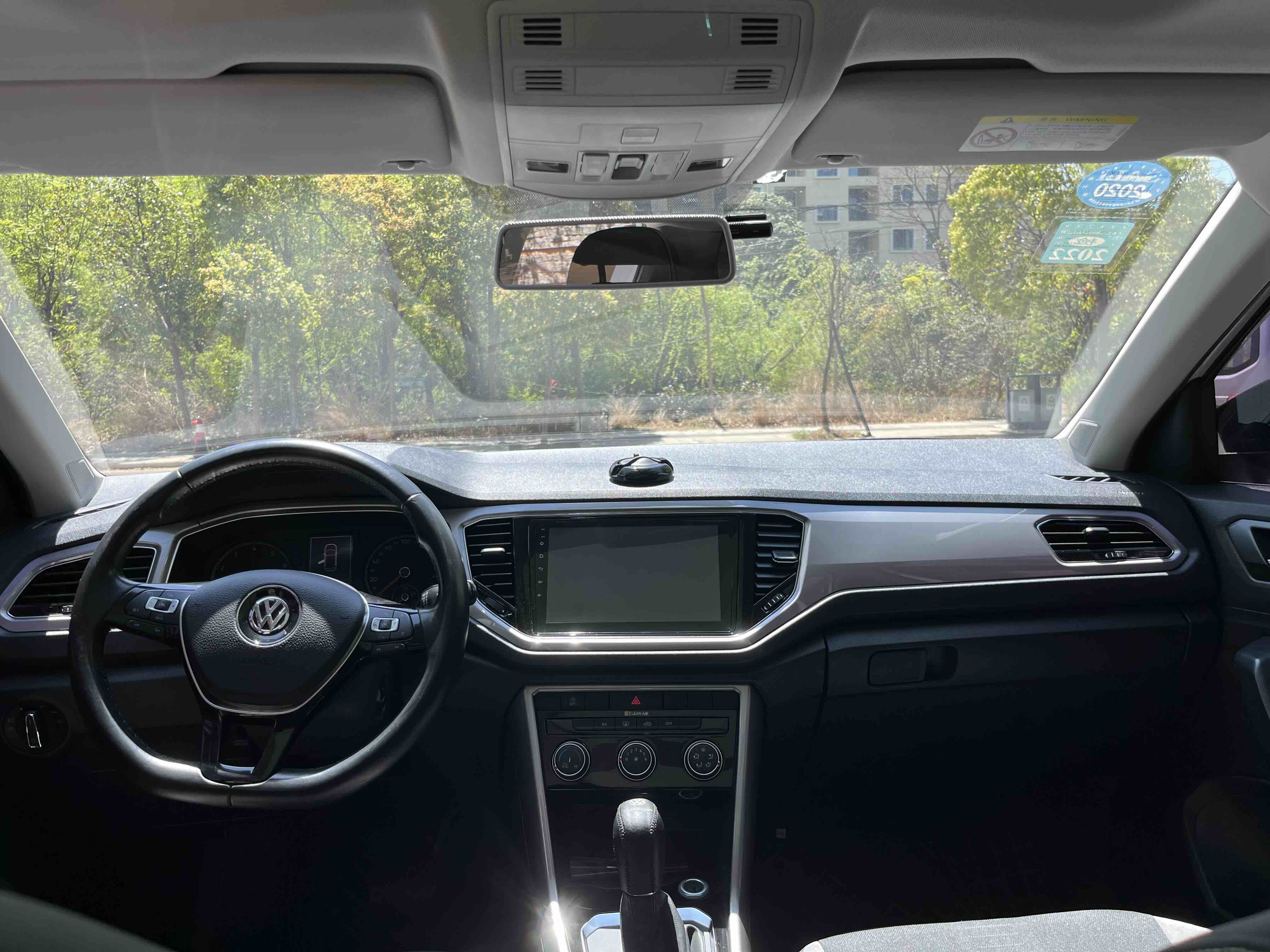 T-Roc 2018 car image #22