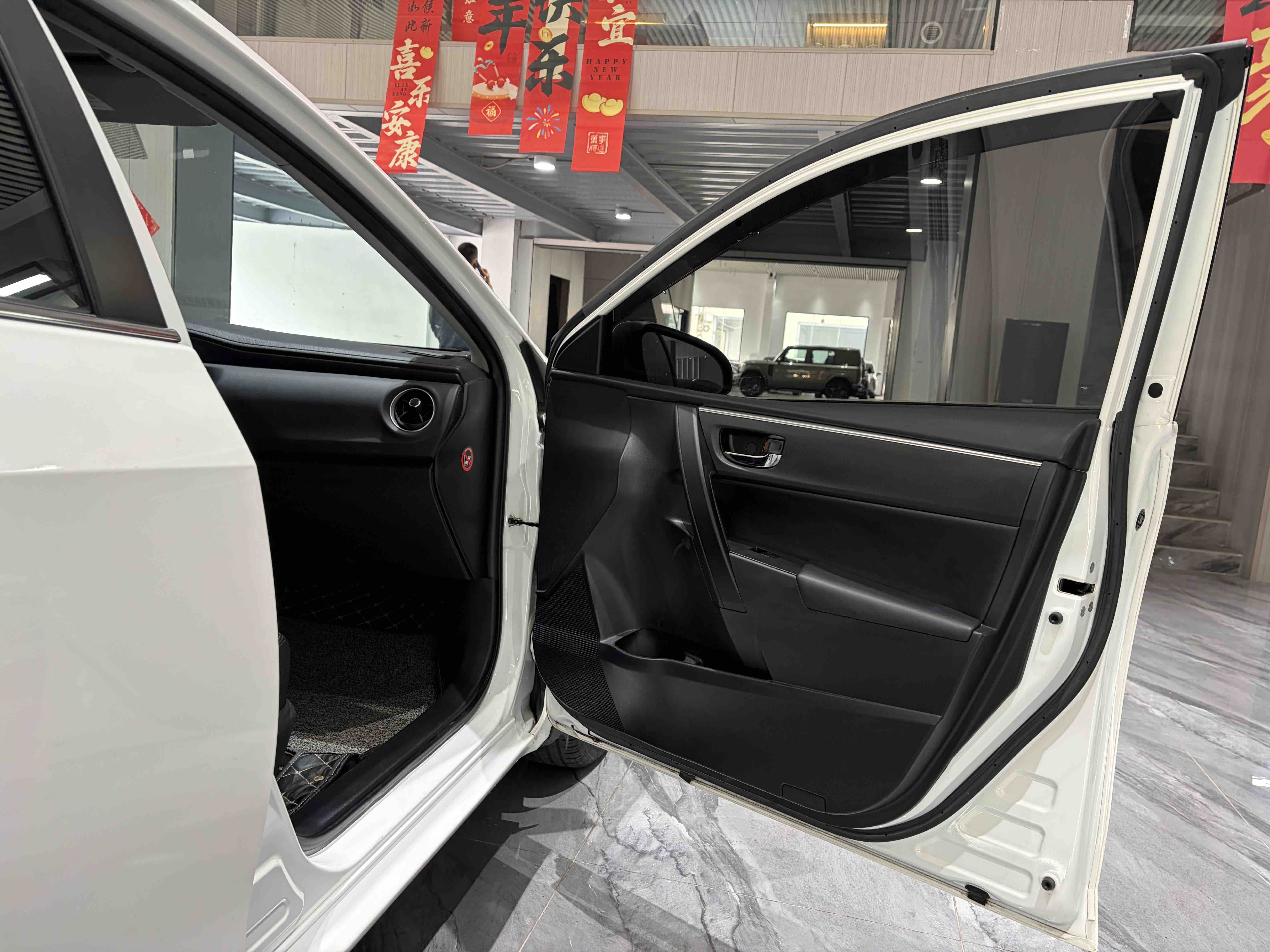 Toyota Corolla 2018 #22 Toyota Corolla 2018 car image #22