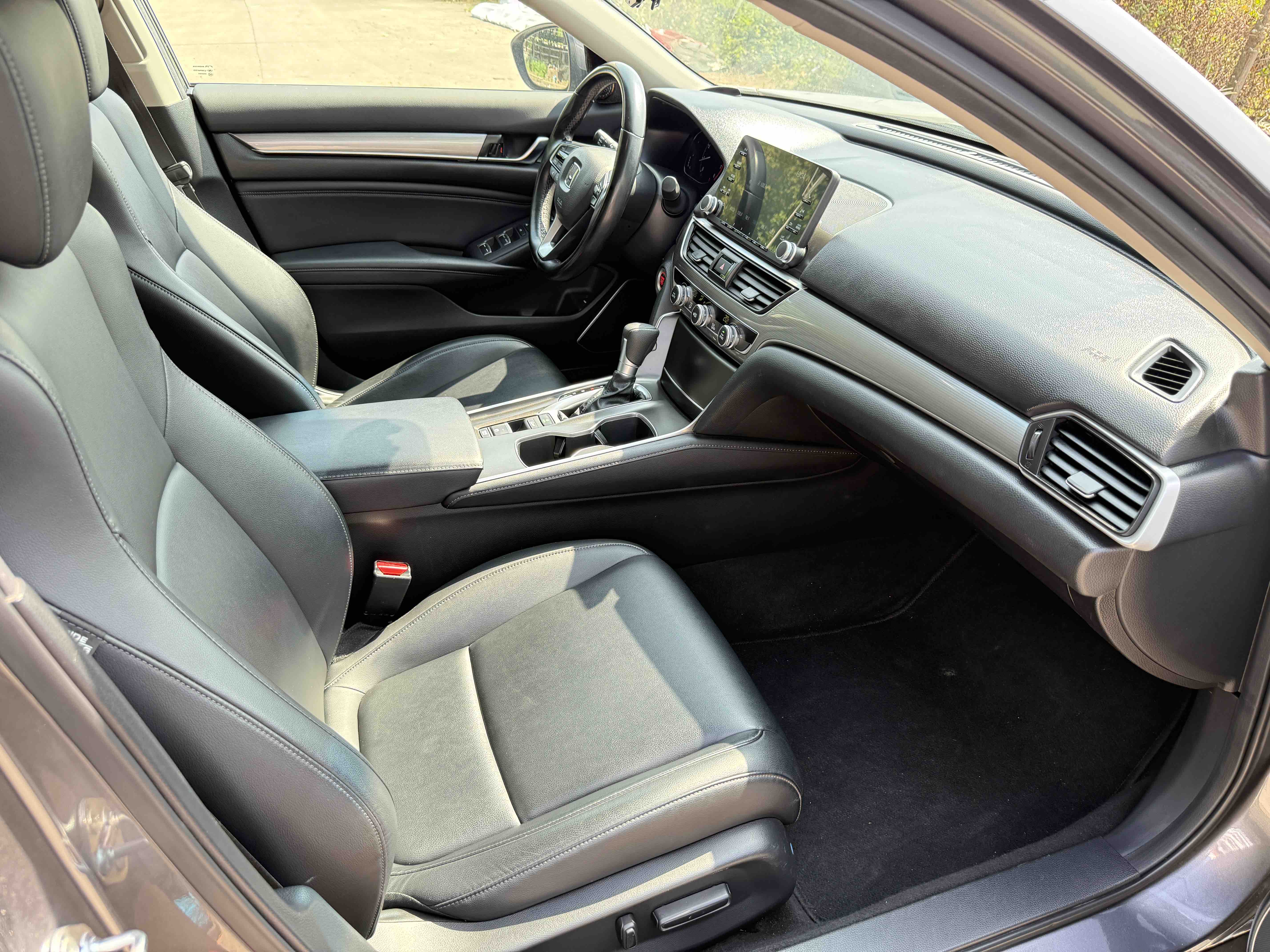 Honda Accord 2020 car image #22