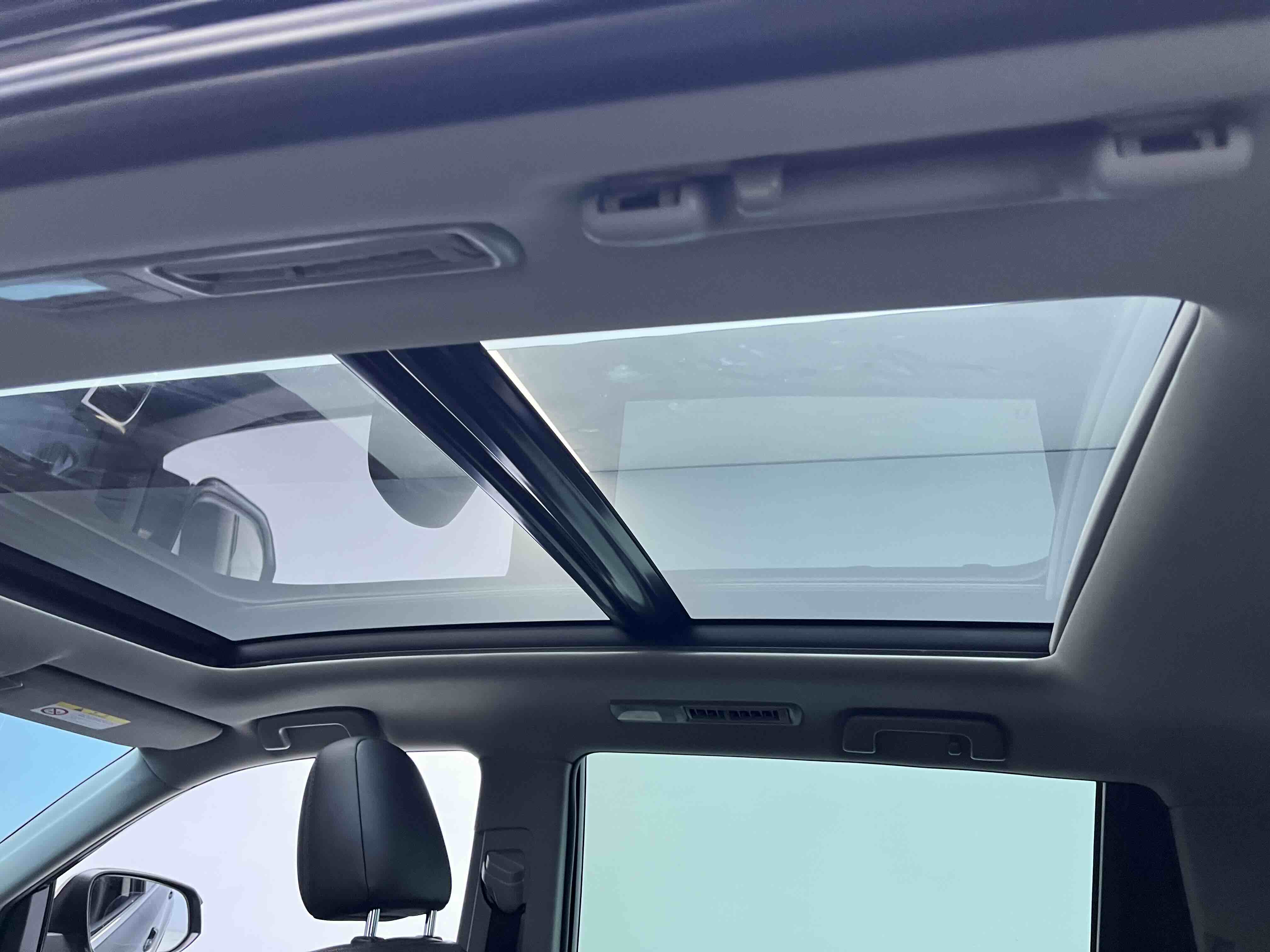 Toyota Highlander 2020 car image #22
