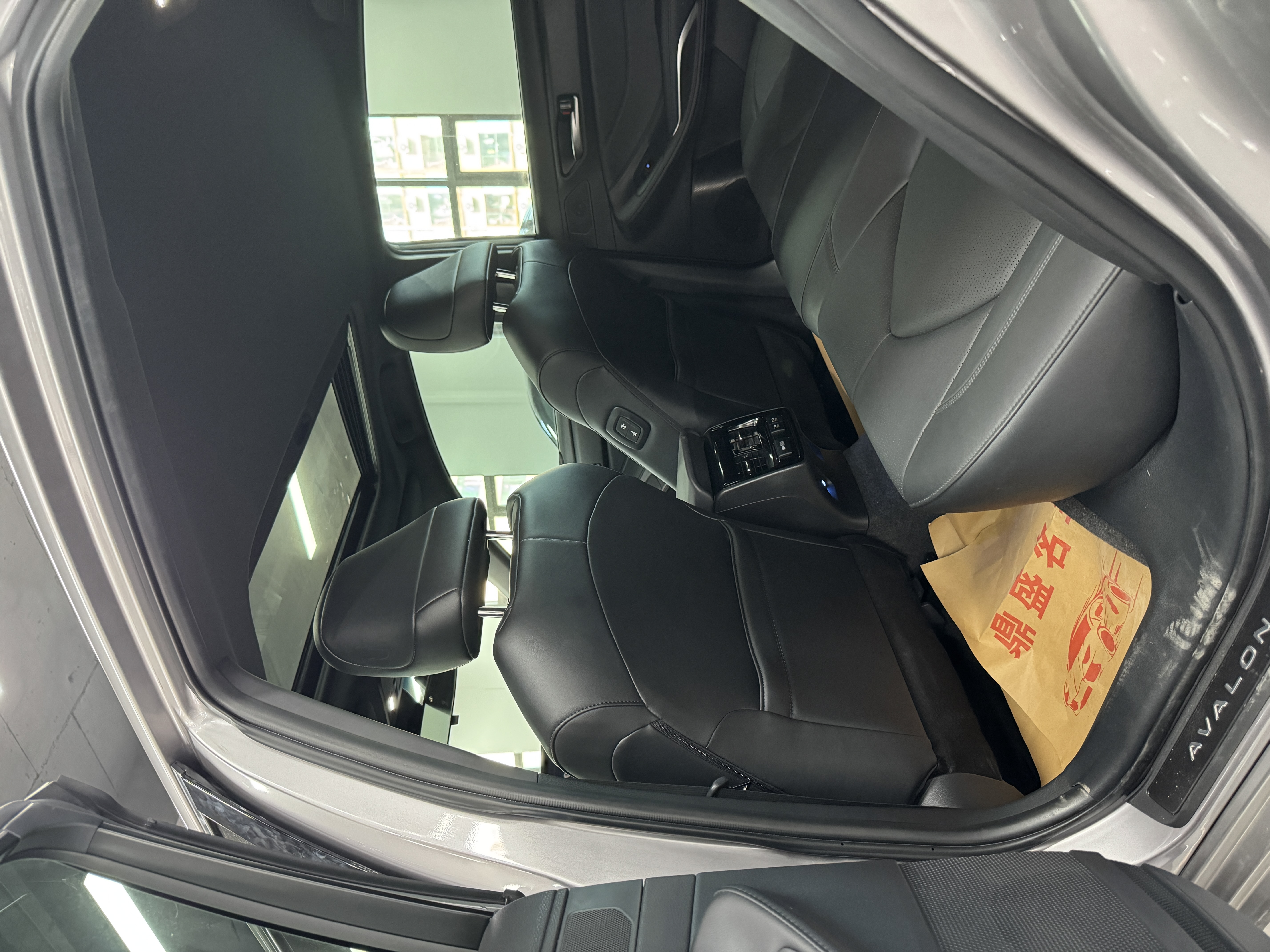 Toyota Avalon 2020 car image #22