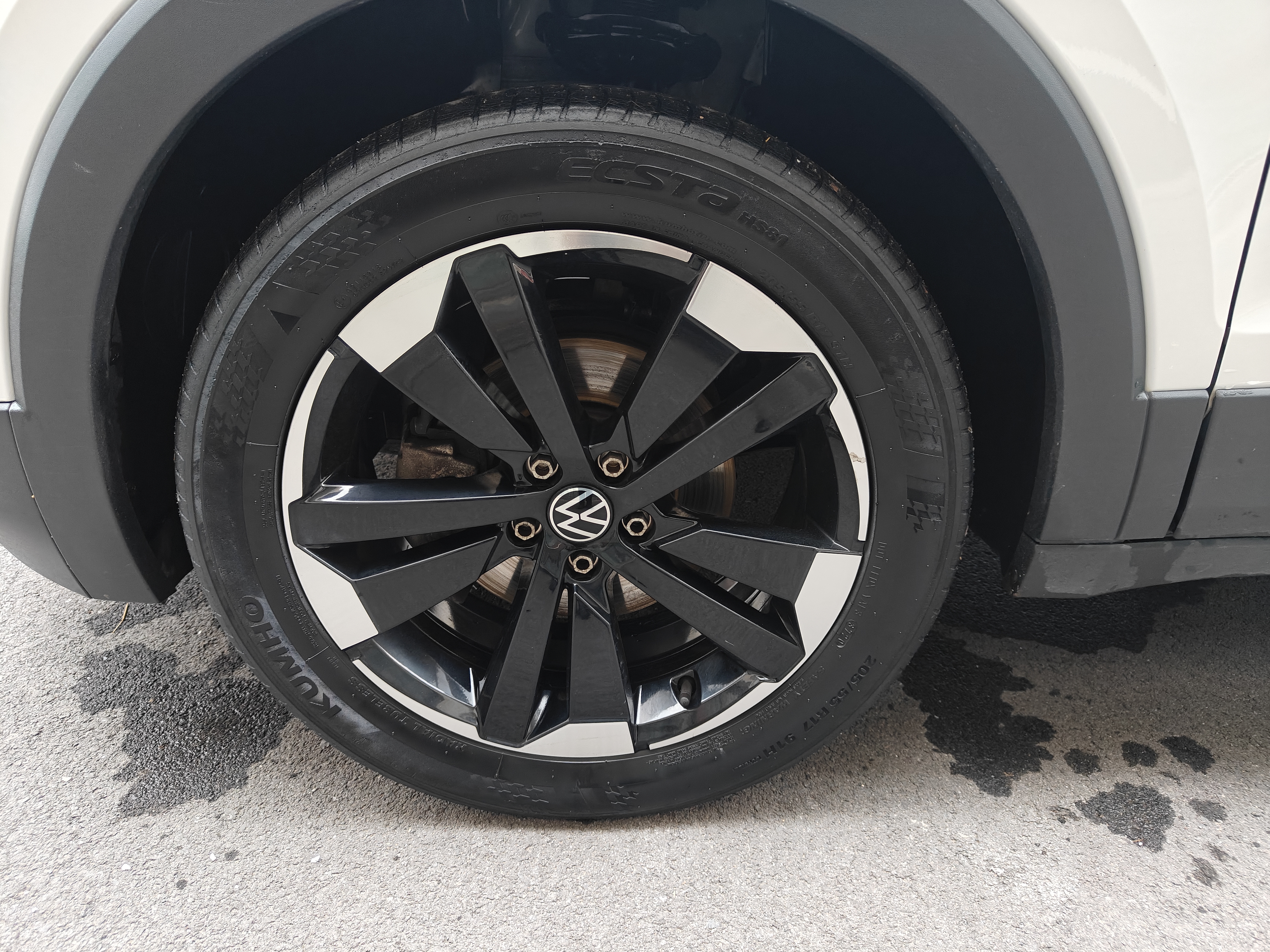 Volkswagen Tacqua 2021 car image #22