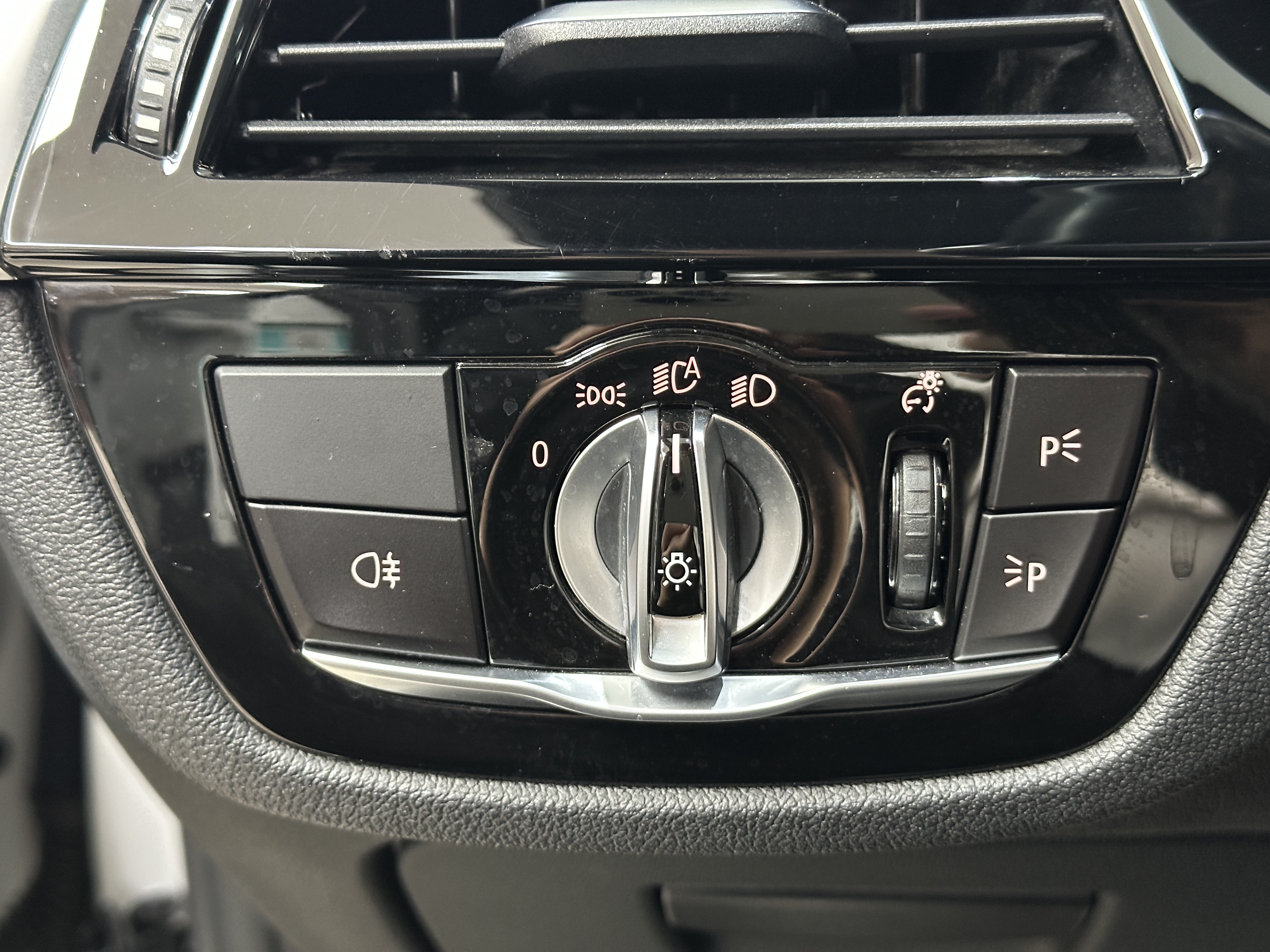 BMW 6 Series GT 2020 #22 BMW 6 Series GT 2020 immagine di auto #22