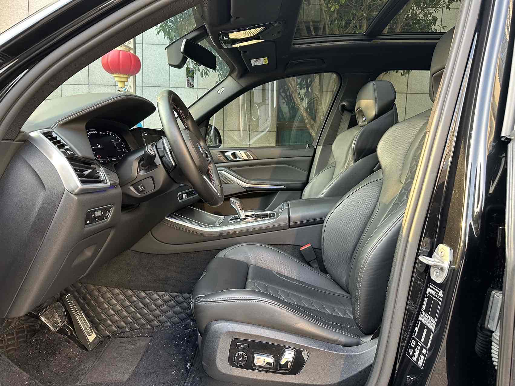 BMW X5 M 2021 #22 BMW X5 M 2021 car image #22