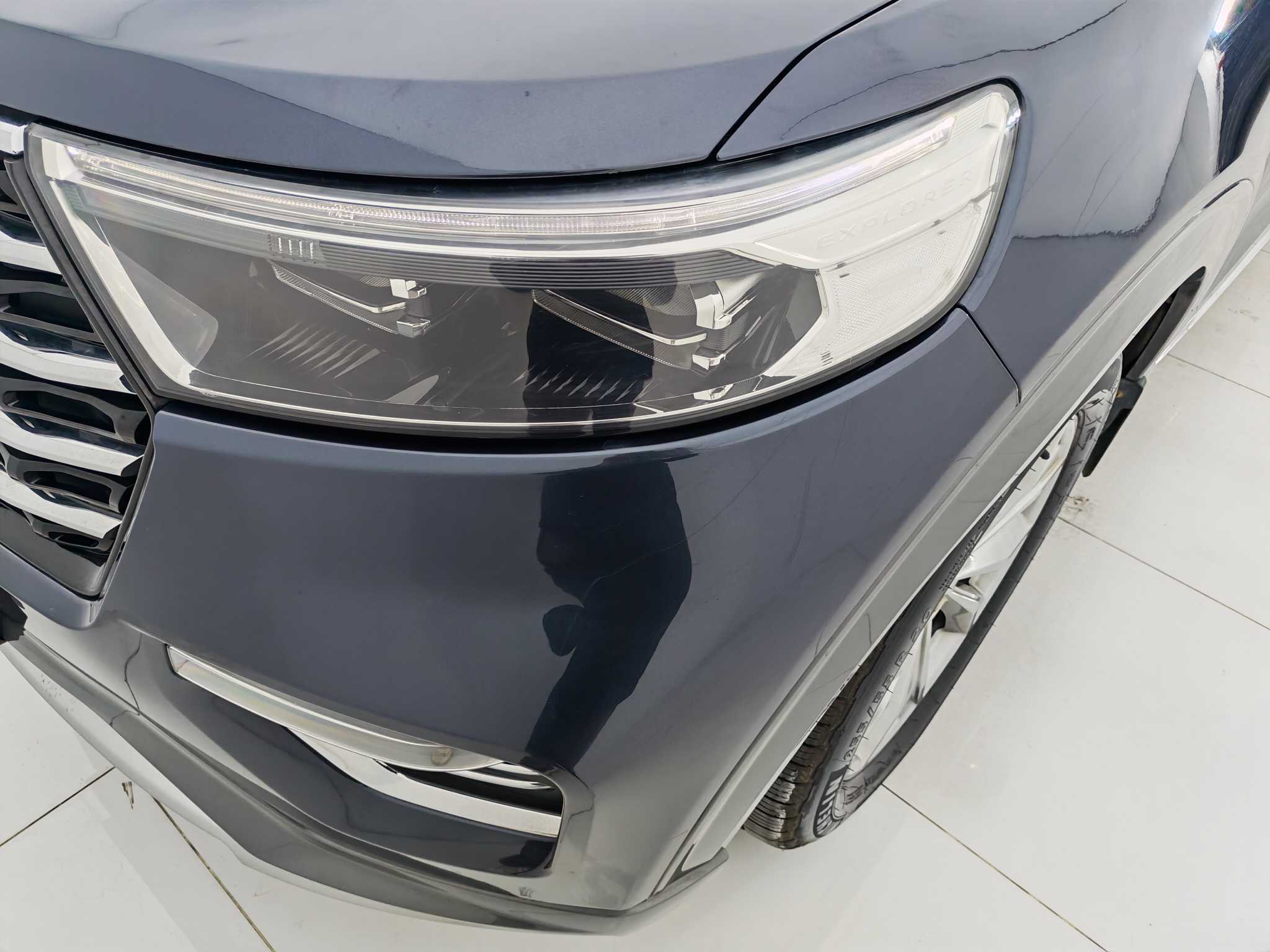 Ford Explorer 2022 car image #22