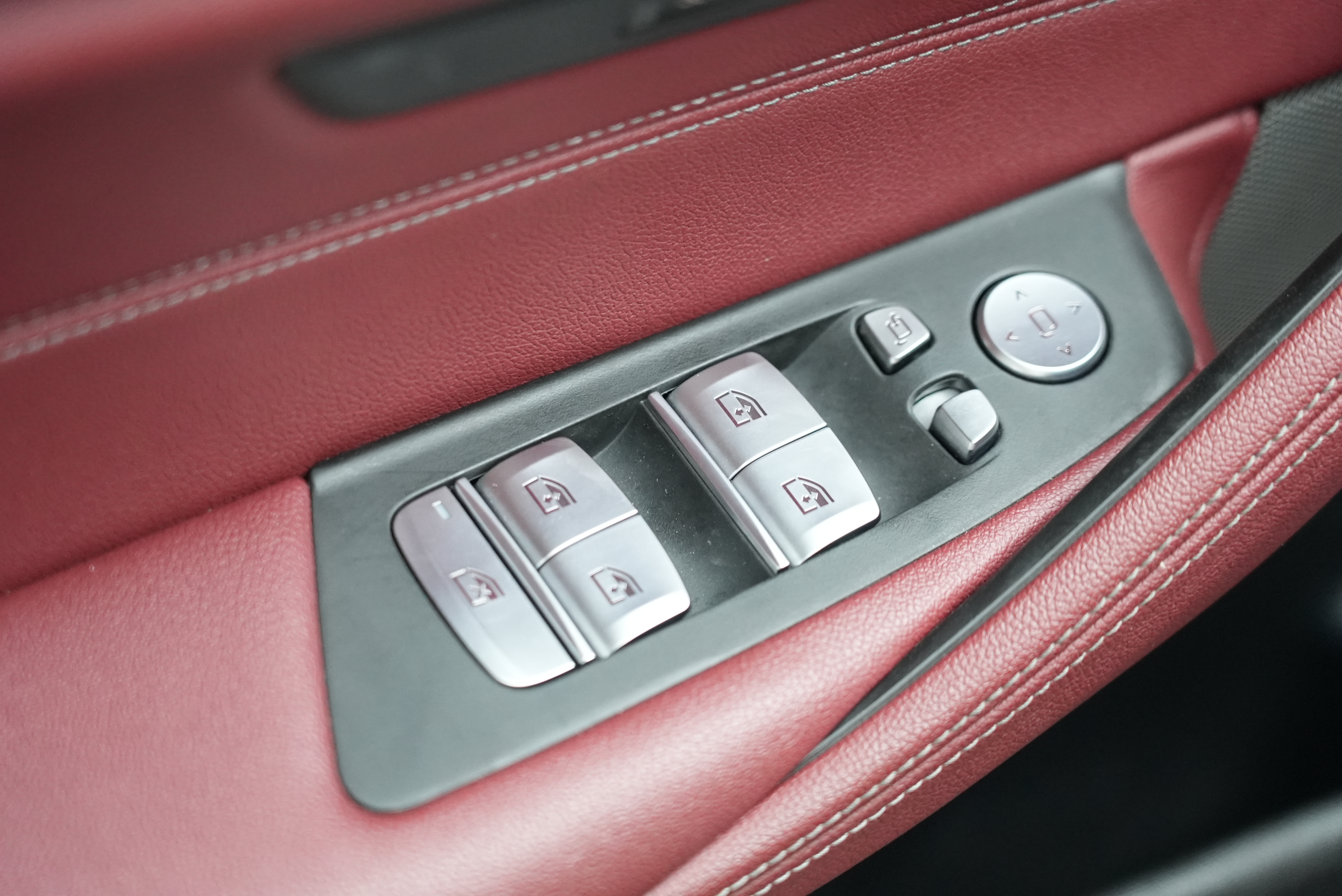 BMW 5 Series New Energy 2020 car image #22