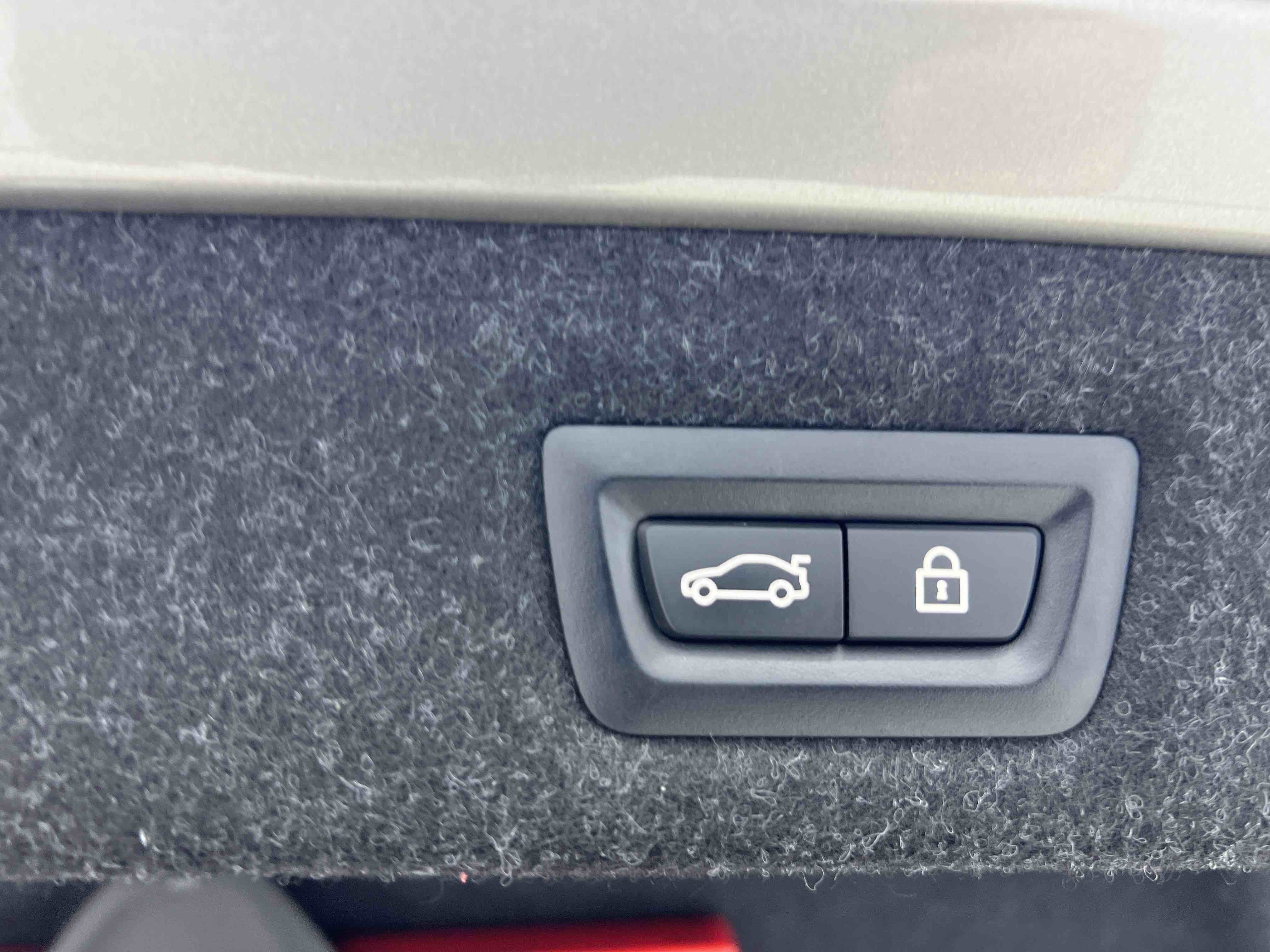 BMW 5 Series New Energy 2021 car image #22