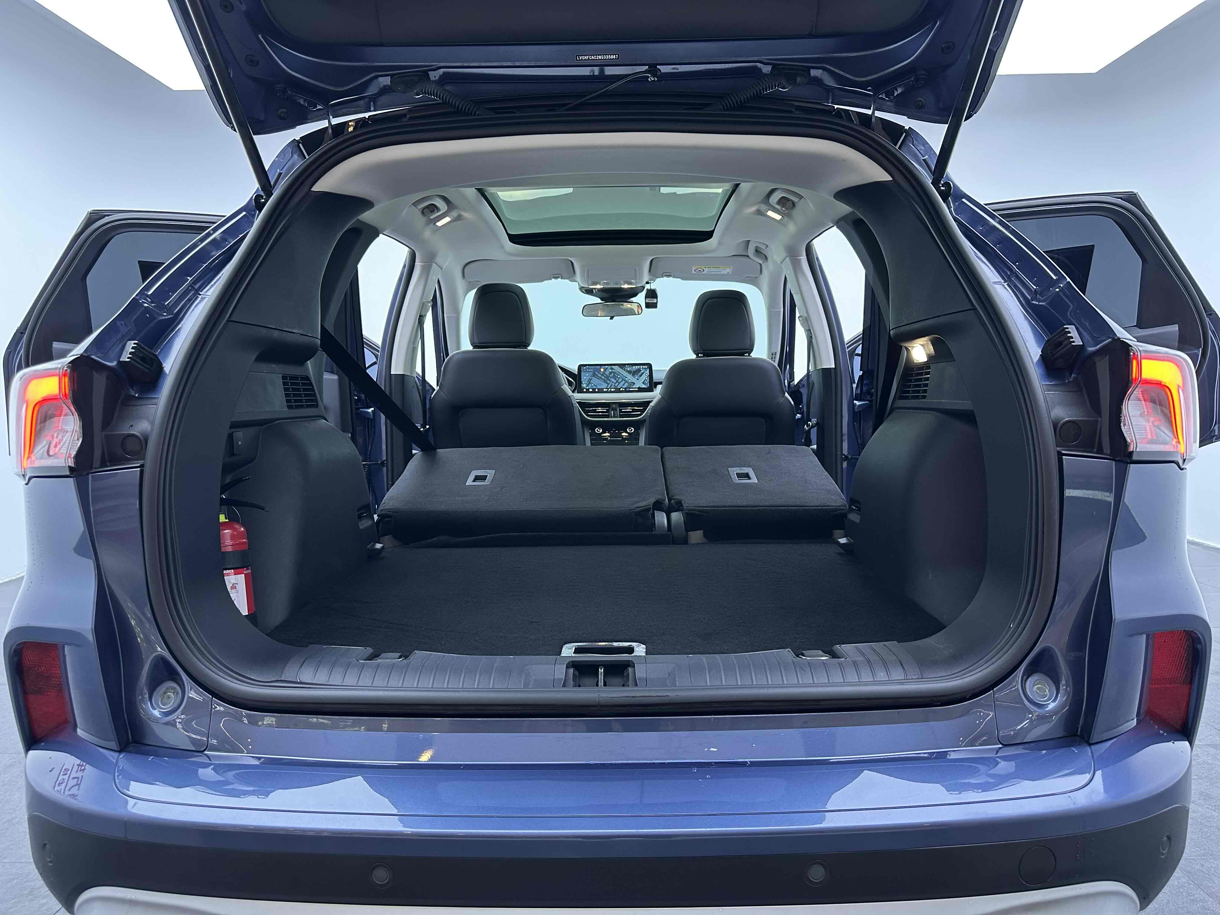 Ford Escape (Imported) 2022 car image #22