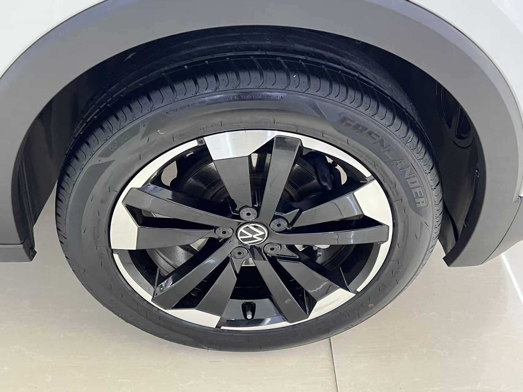 Volkswagen Tacqua 2021 #22 Volkswagen Tacqua 2021 car image #22