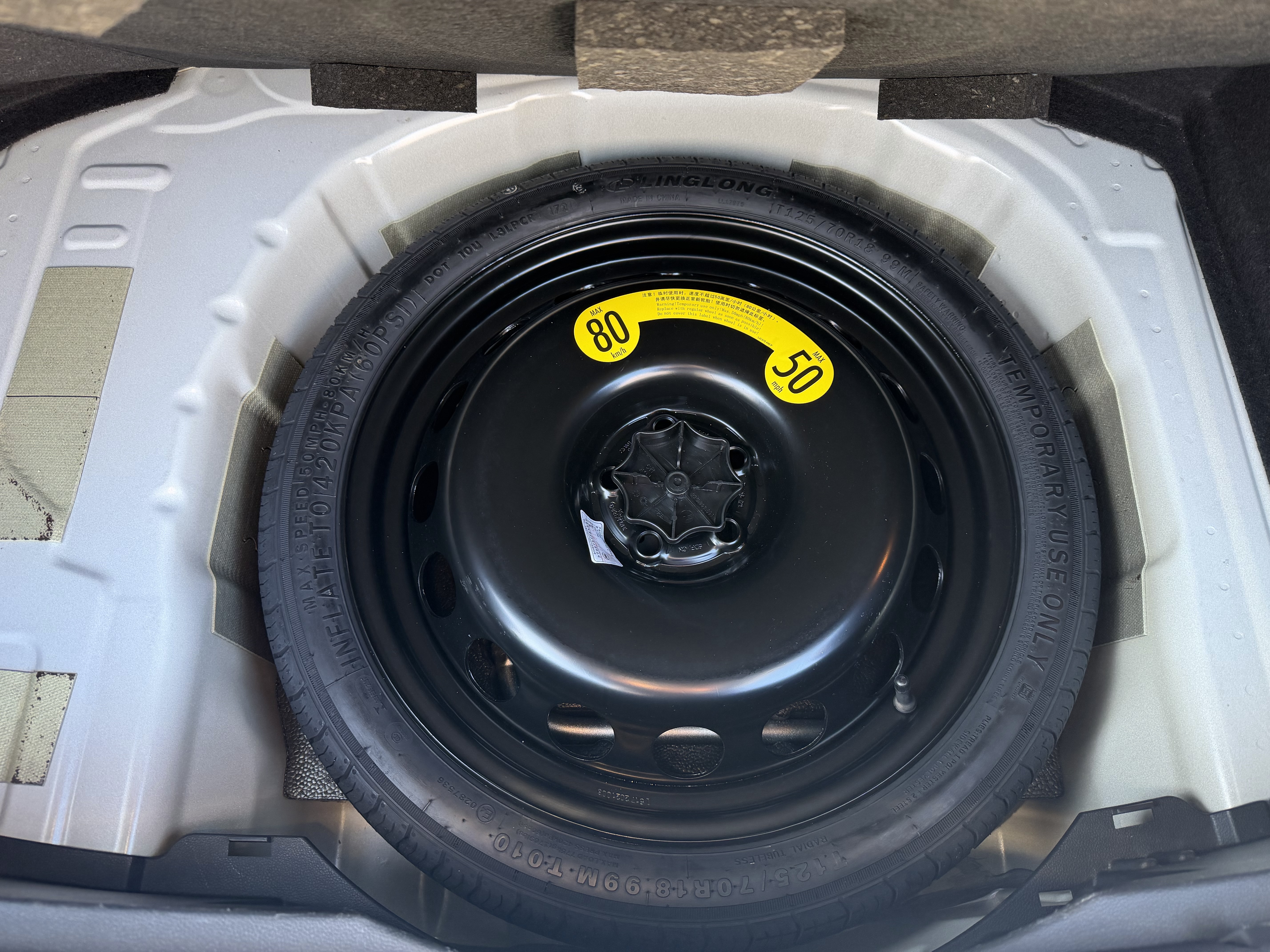 Volkswagen Tacqua 2021 car image #22