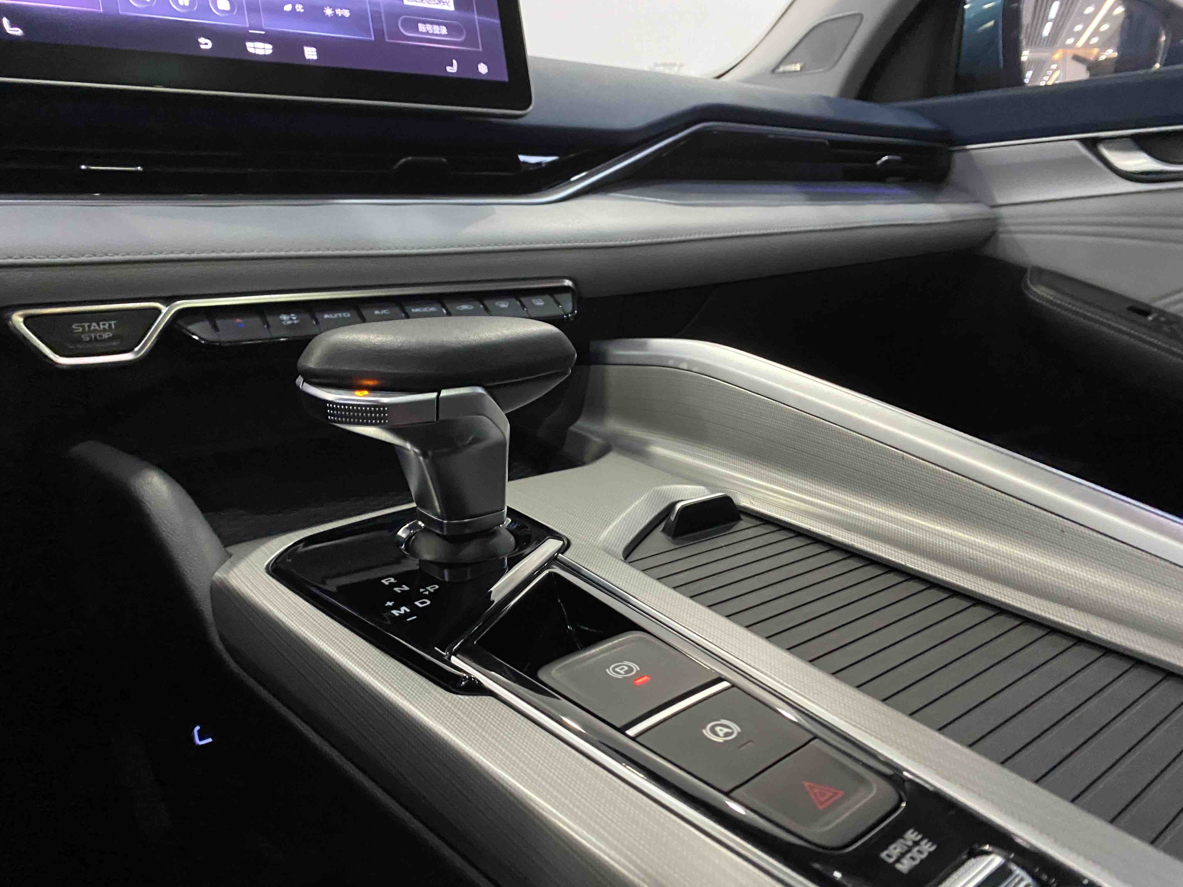 Preface 2022 #22 Preface 2022 immagine di auto #22