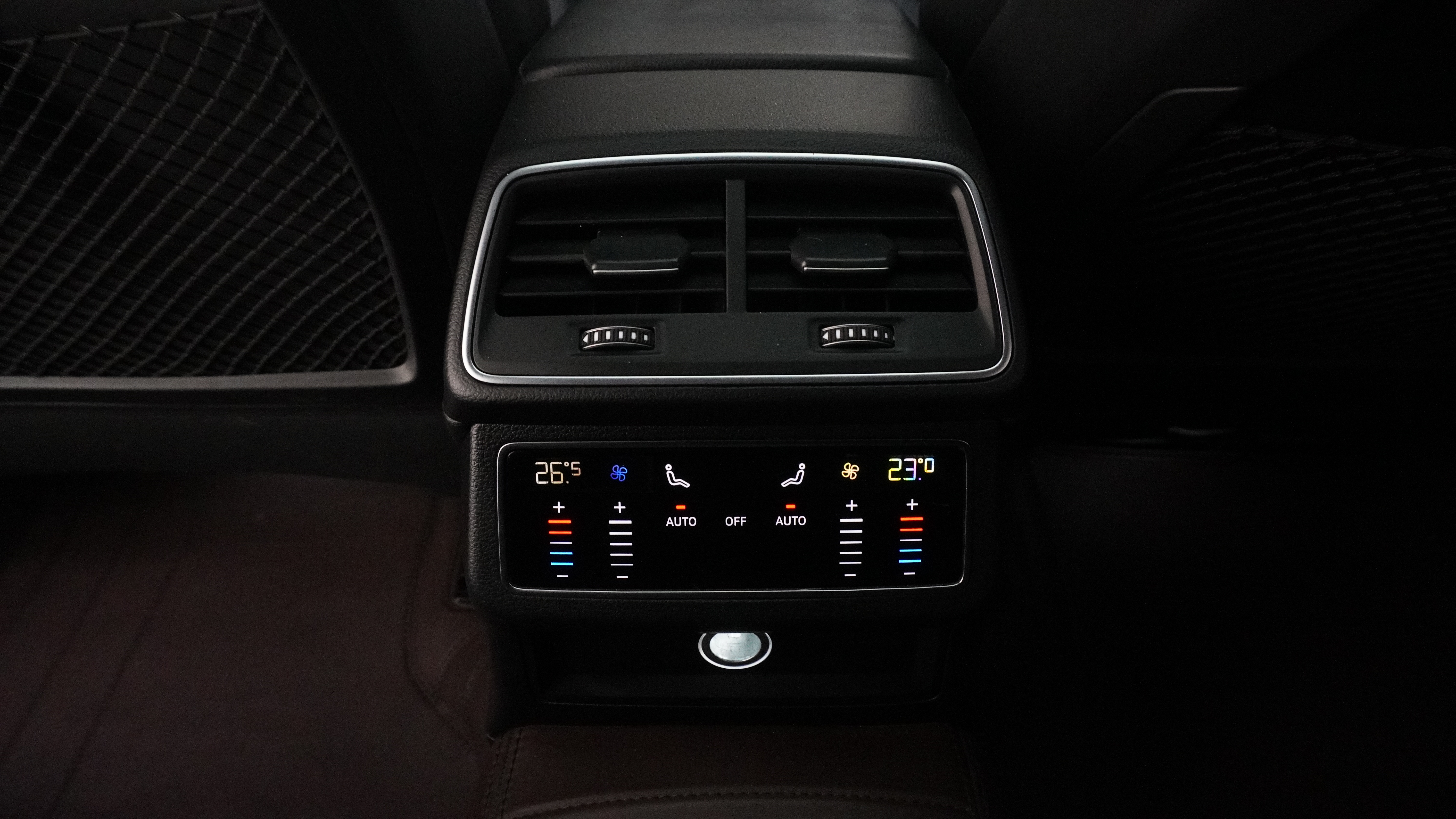 Audi A6L 2021 car image #22