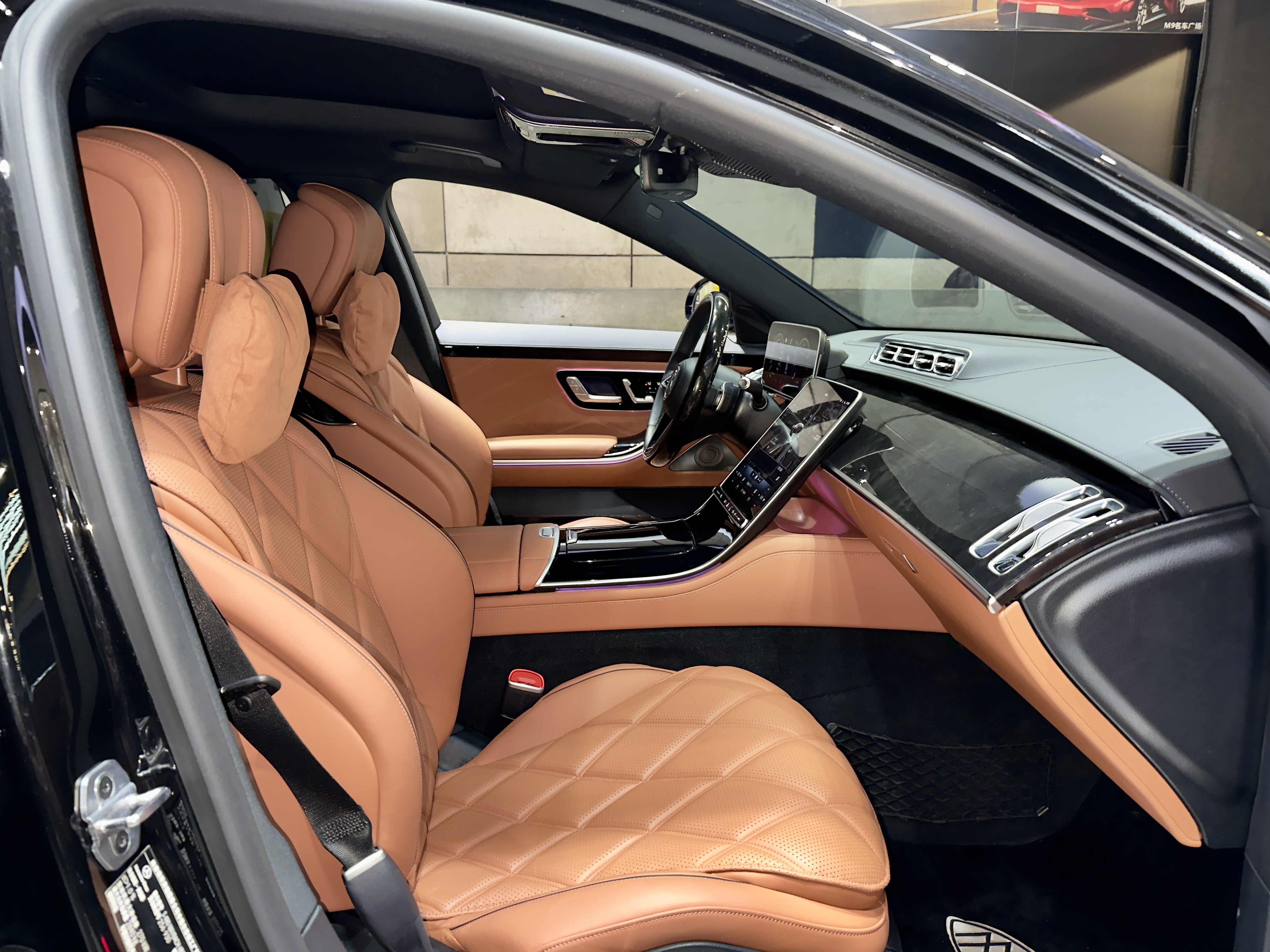 Mercedes-Benz Maybach S Class 2022 car image #22