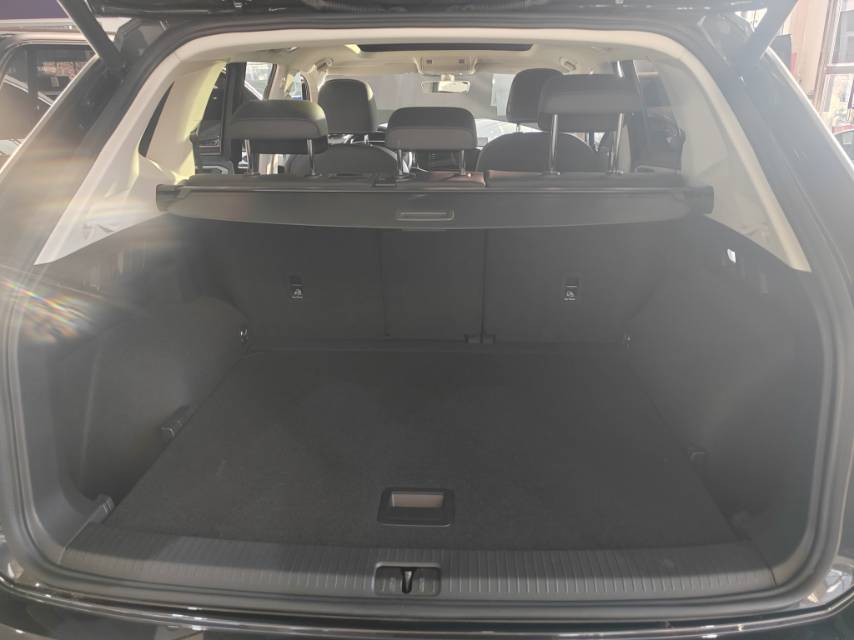 Volkswagen Tayron 2021 immagine di auto #22