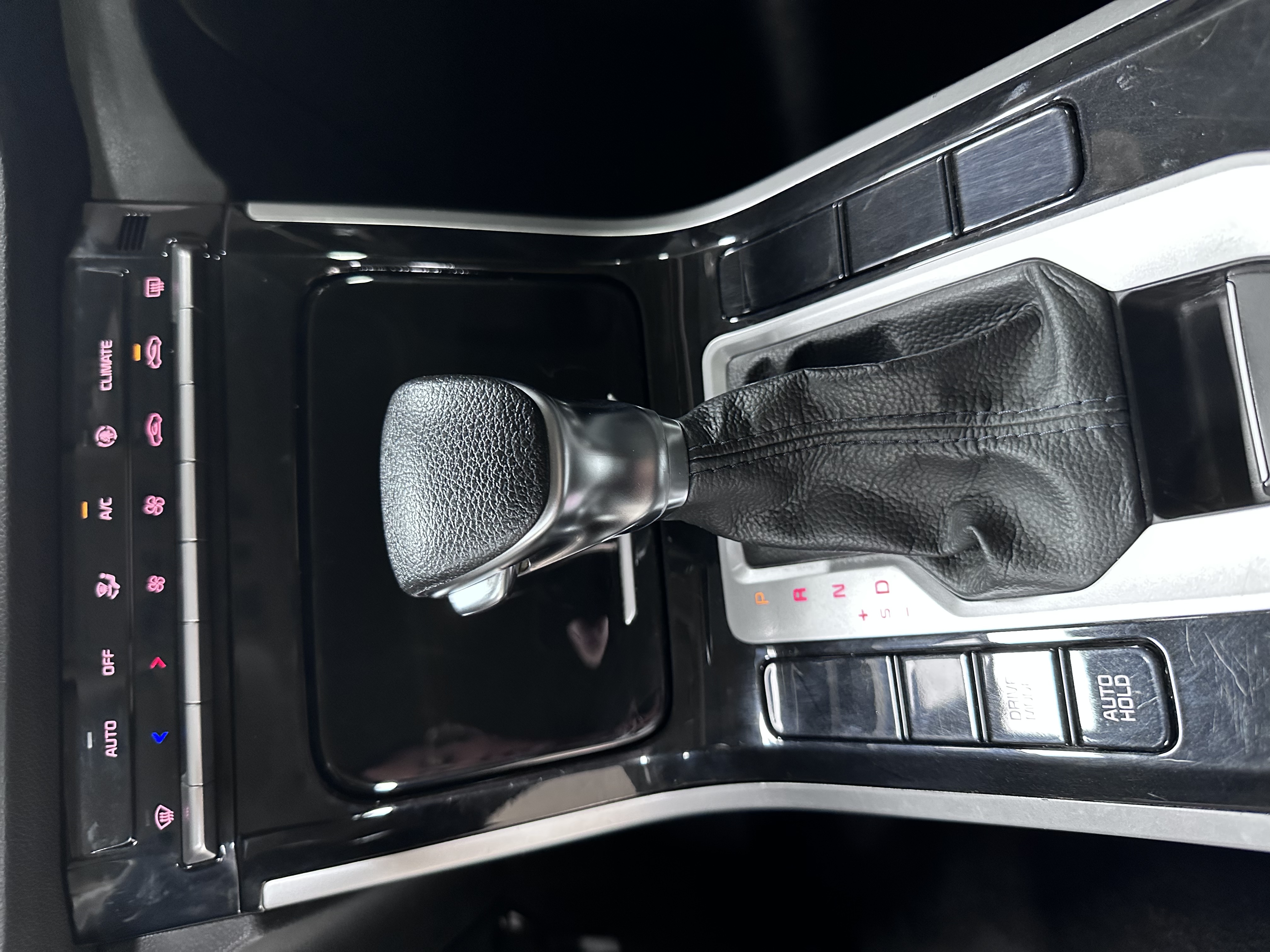 起亚 起亚K3 2023 汽车图片 #22