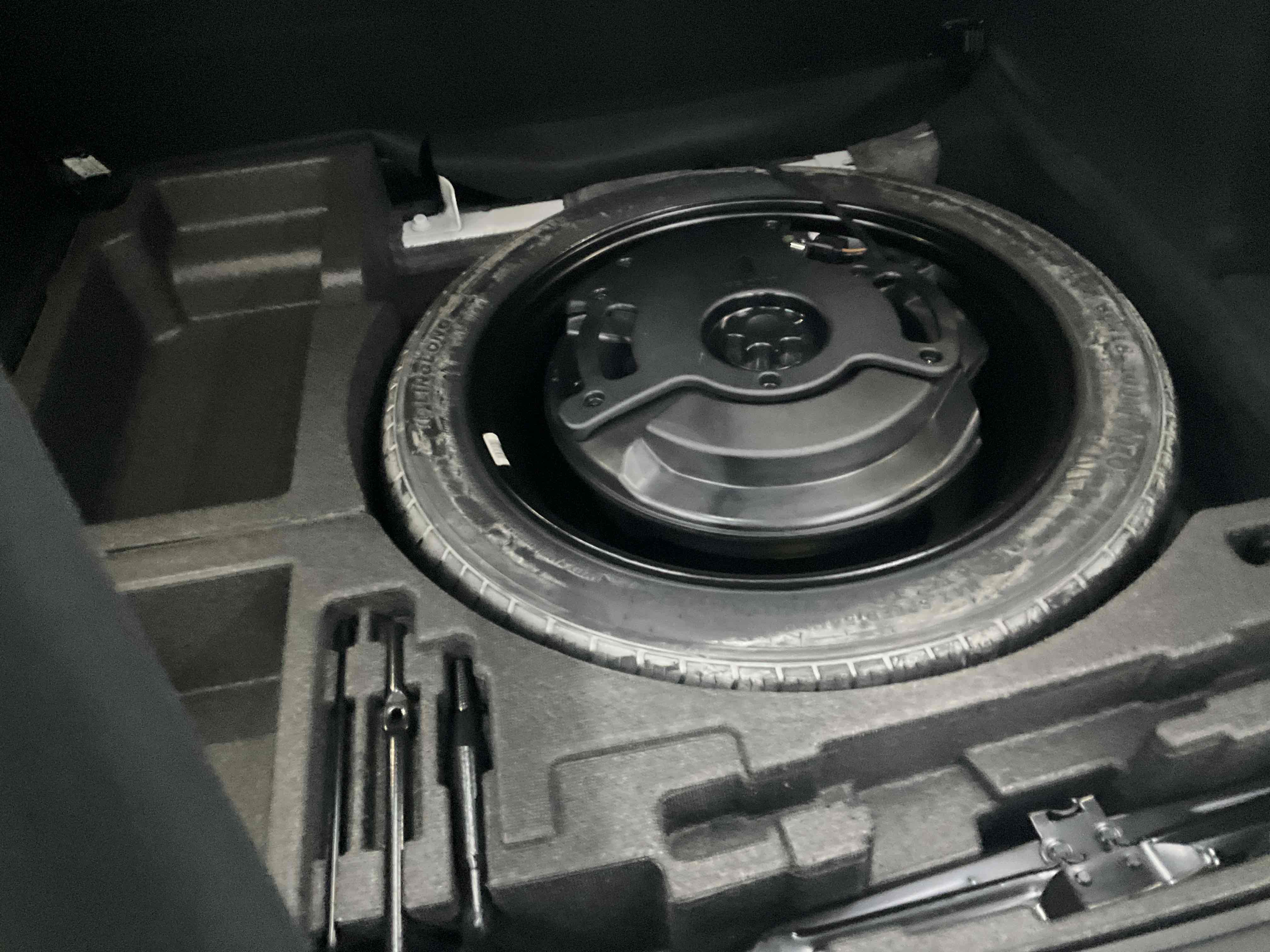 GEELY Tugella S 2022 car image #22