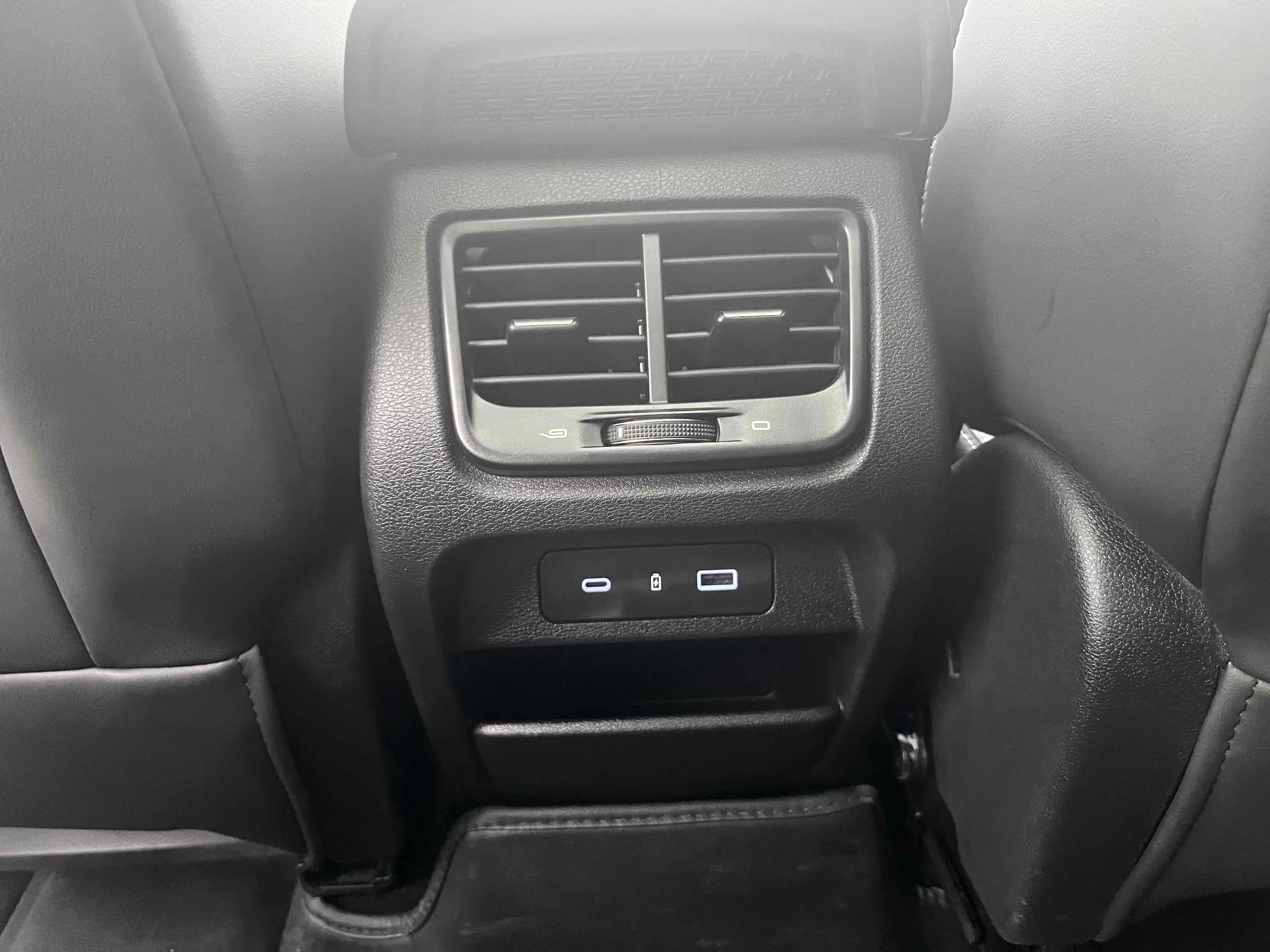 GEELY Tugella S 2021 car image #22