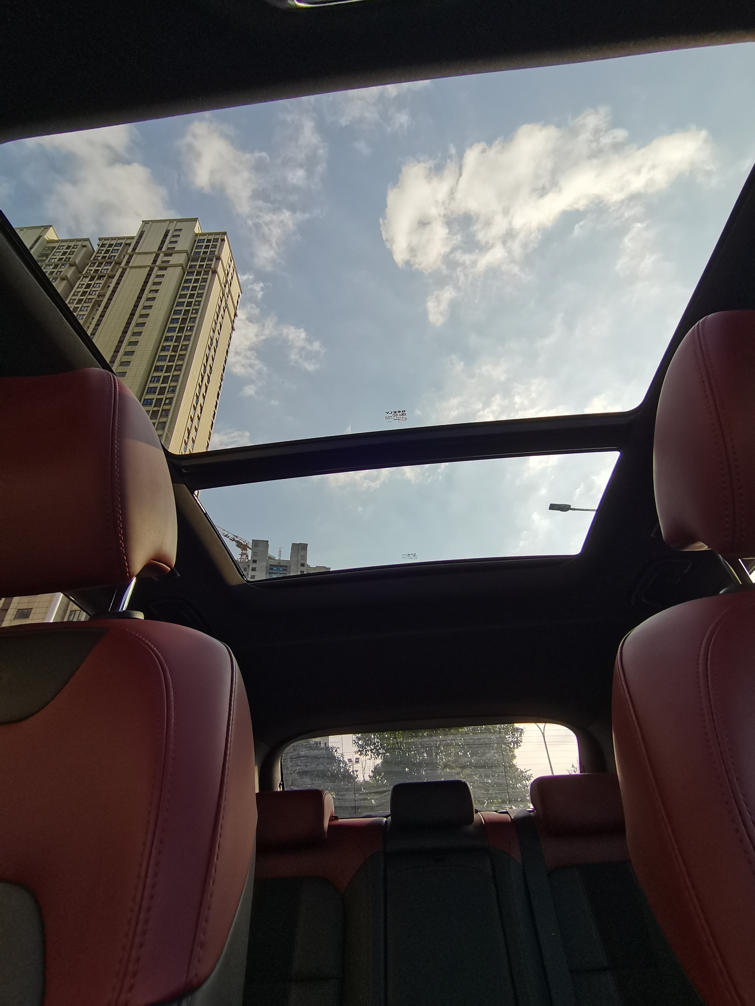 GEELY Coolray 2021 #22 GEELY Coolray 2021 car image #22