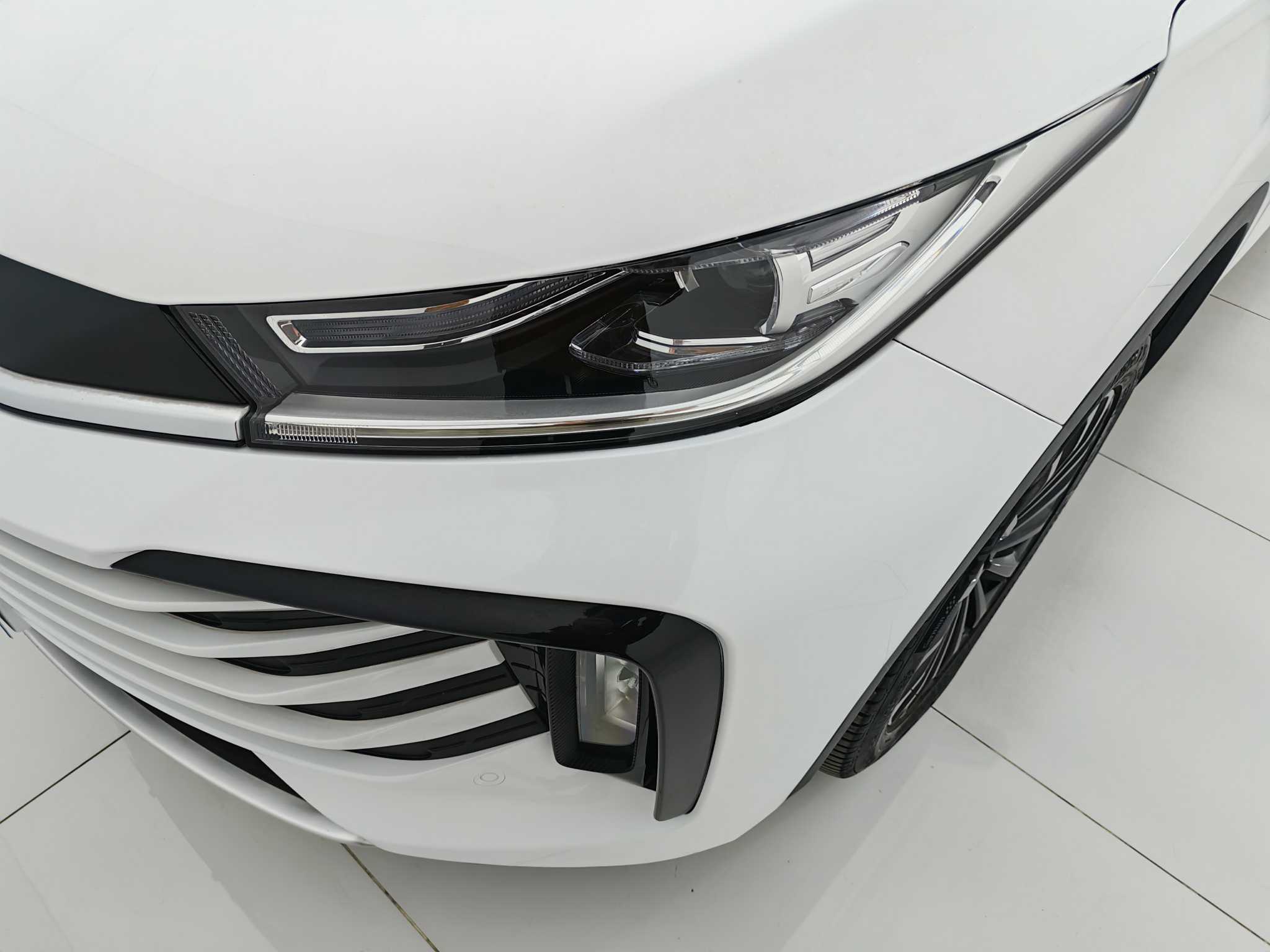 Exceed Lingyun 2022 #22 Exceed Lingyun 2022 car image #22