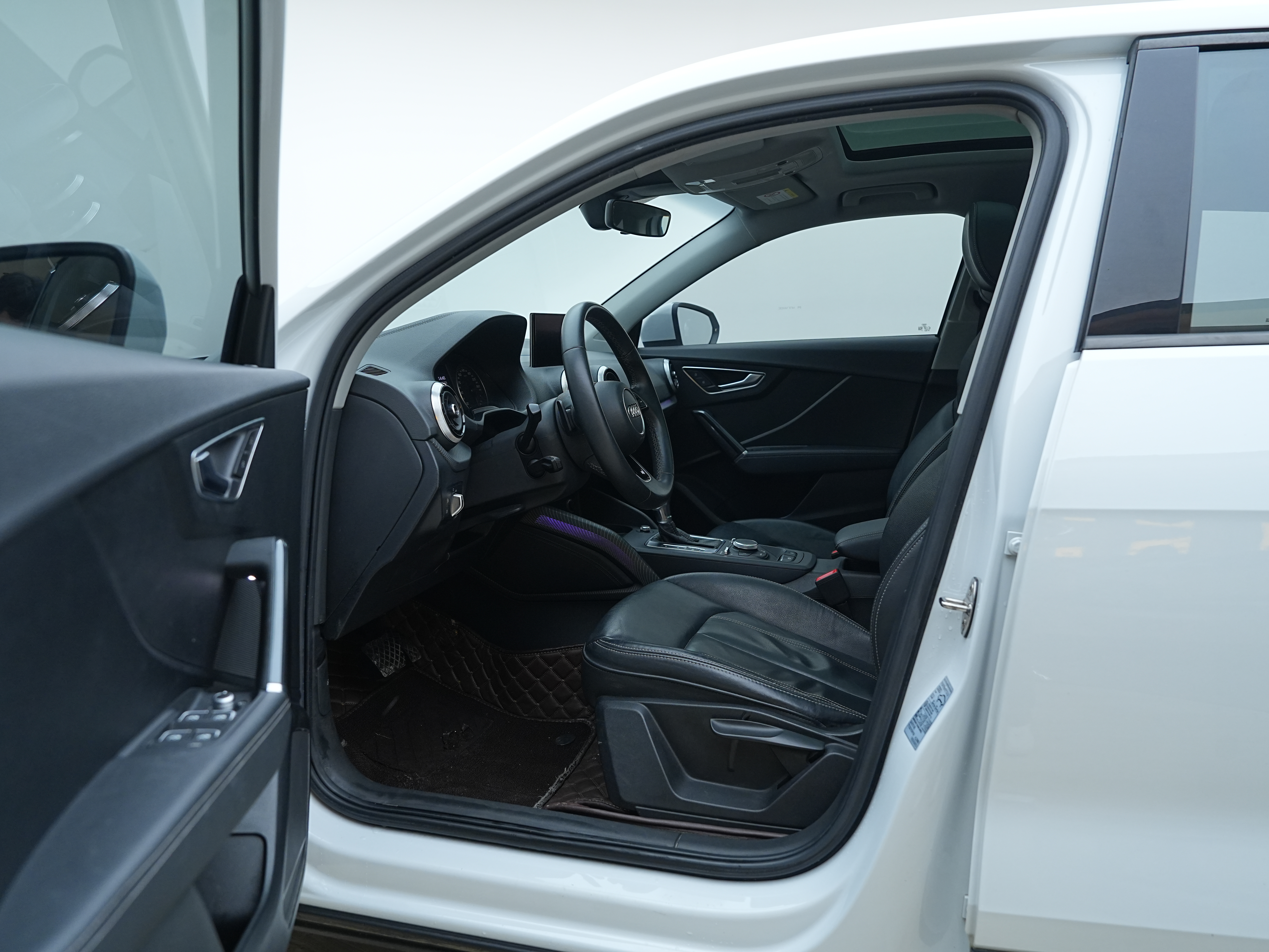 Audi Q2L 2023 imagem de carro #22