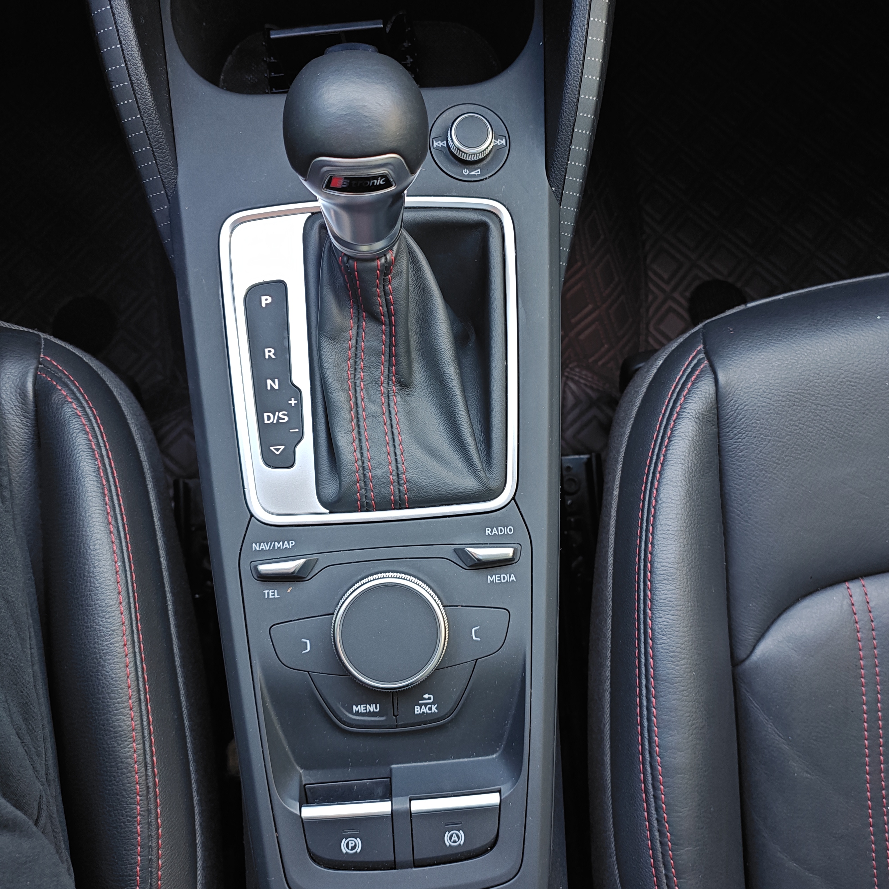 Q2L 2023 car image #22