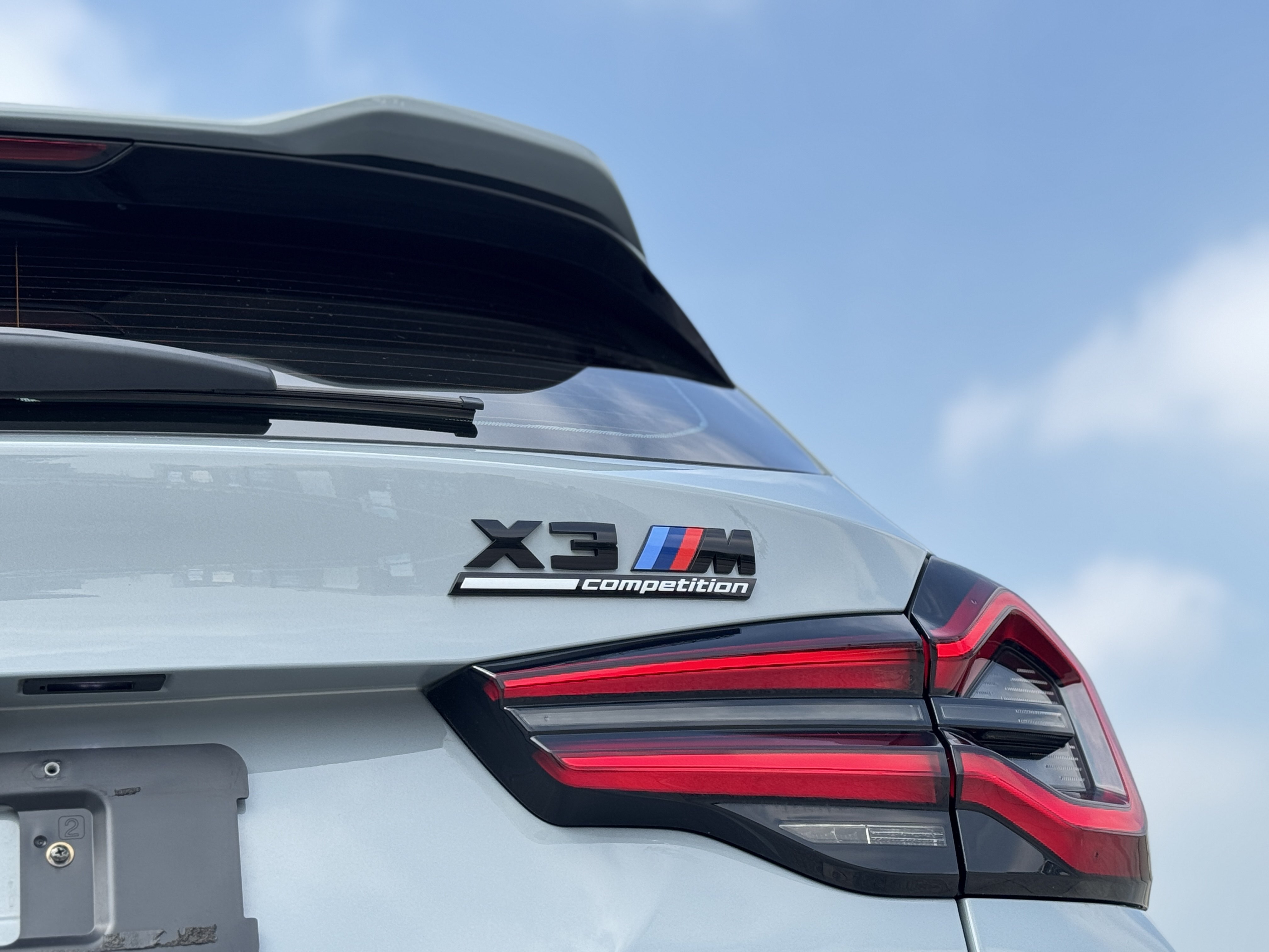 BMW X3 M 2024 #22 BMW X3 M 2024 صورة سيارة #22