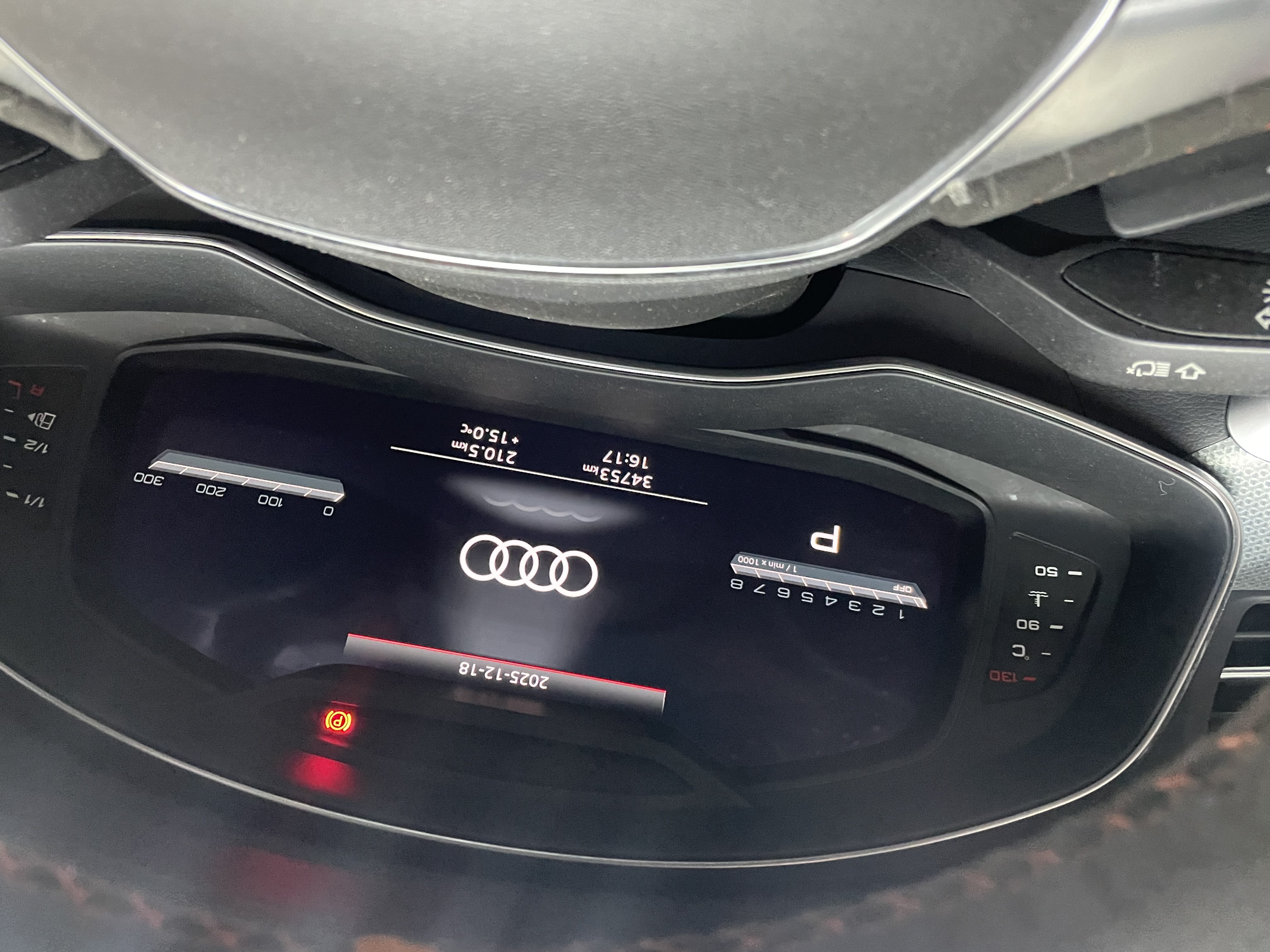 Audi A6 (Imported) 2022 #22 Audi A6 (Imported) 2022 car image #22