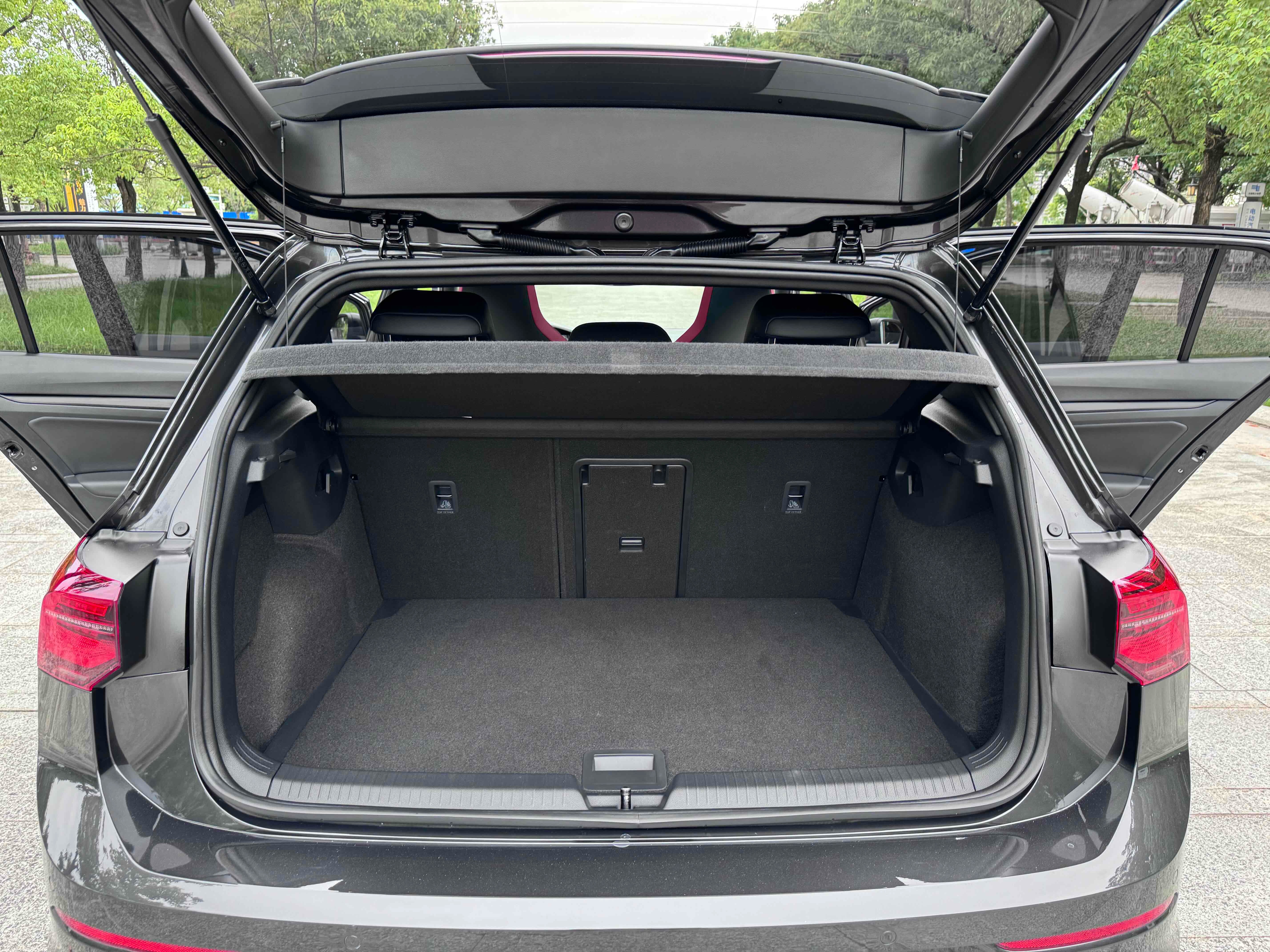 Volkswagen GolfGTI 2022 #22 Volkswagen GolfGTI 2022 car image #22