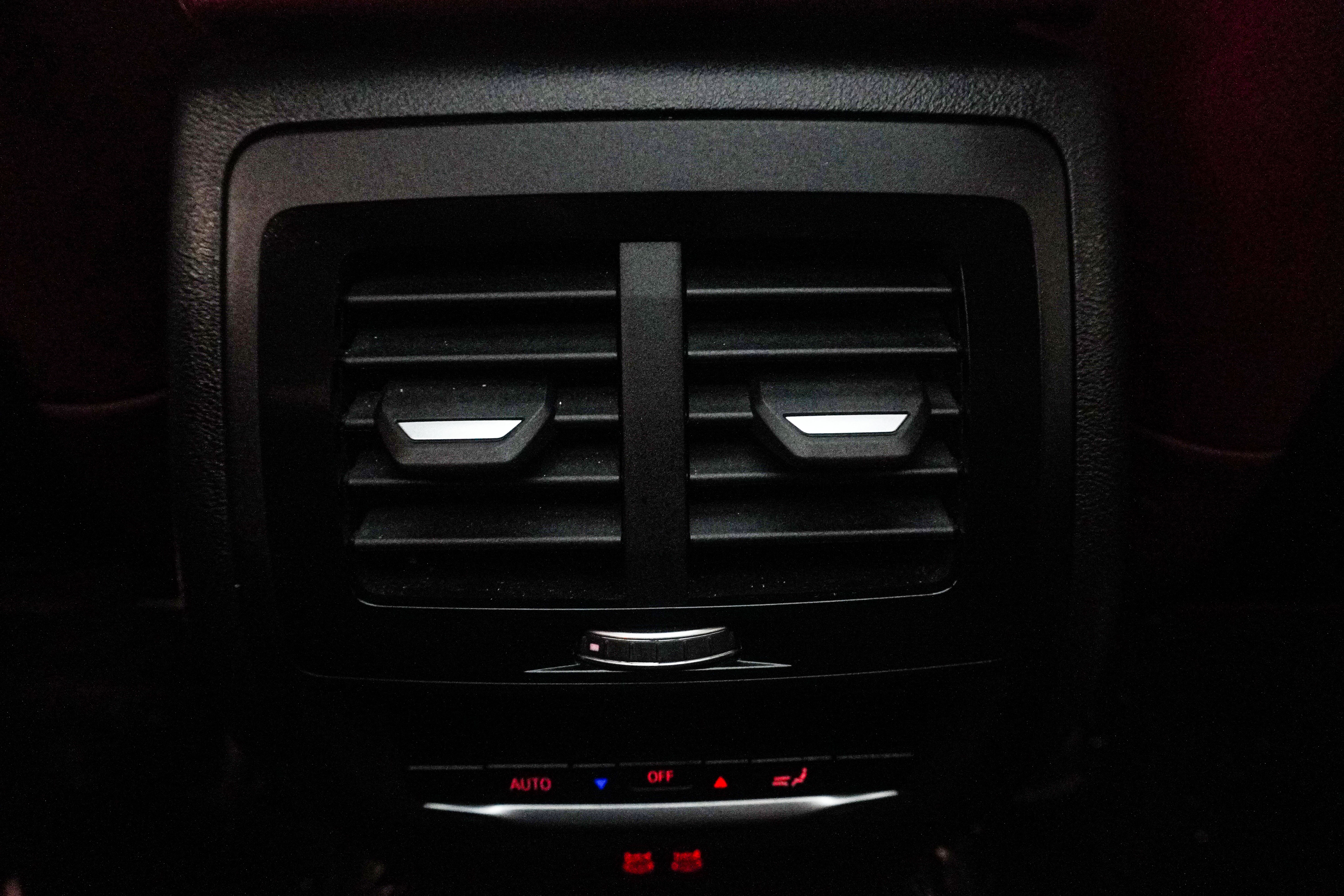 BMW X4 2022 صورة سيارة #22