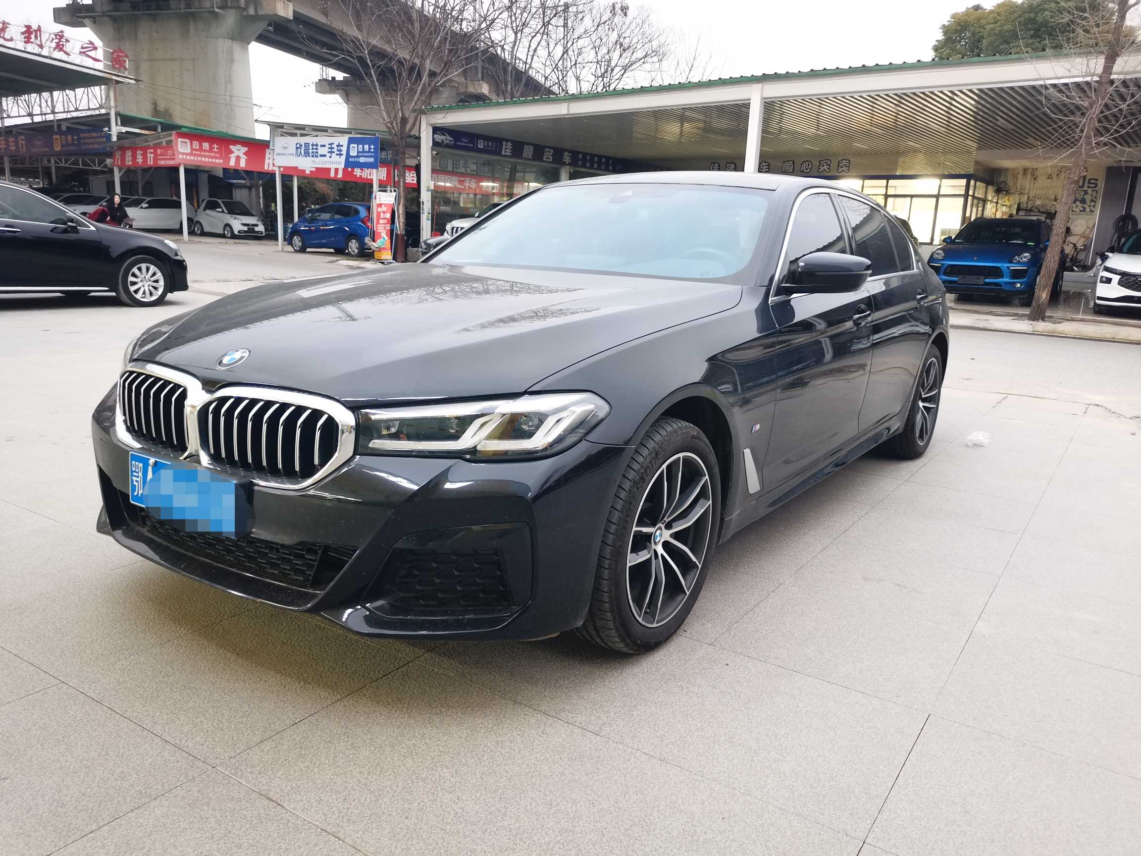 BMW 5 Series 2022 car image #22