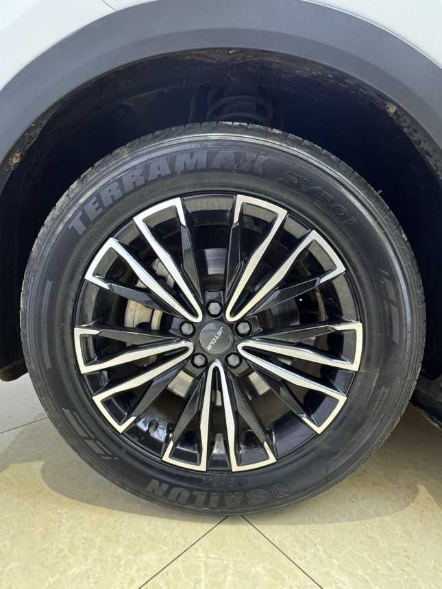 Jetour X70 PLUS 2022 car image #22