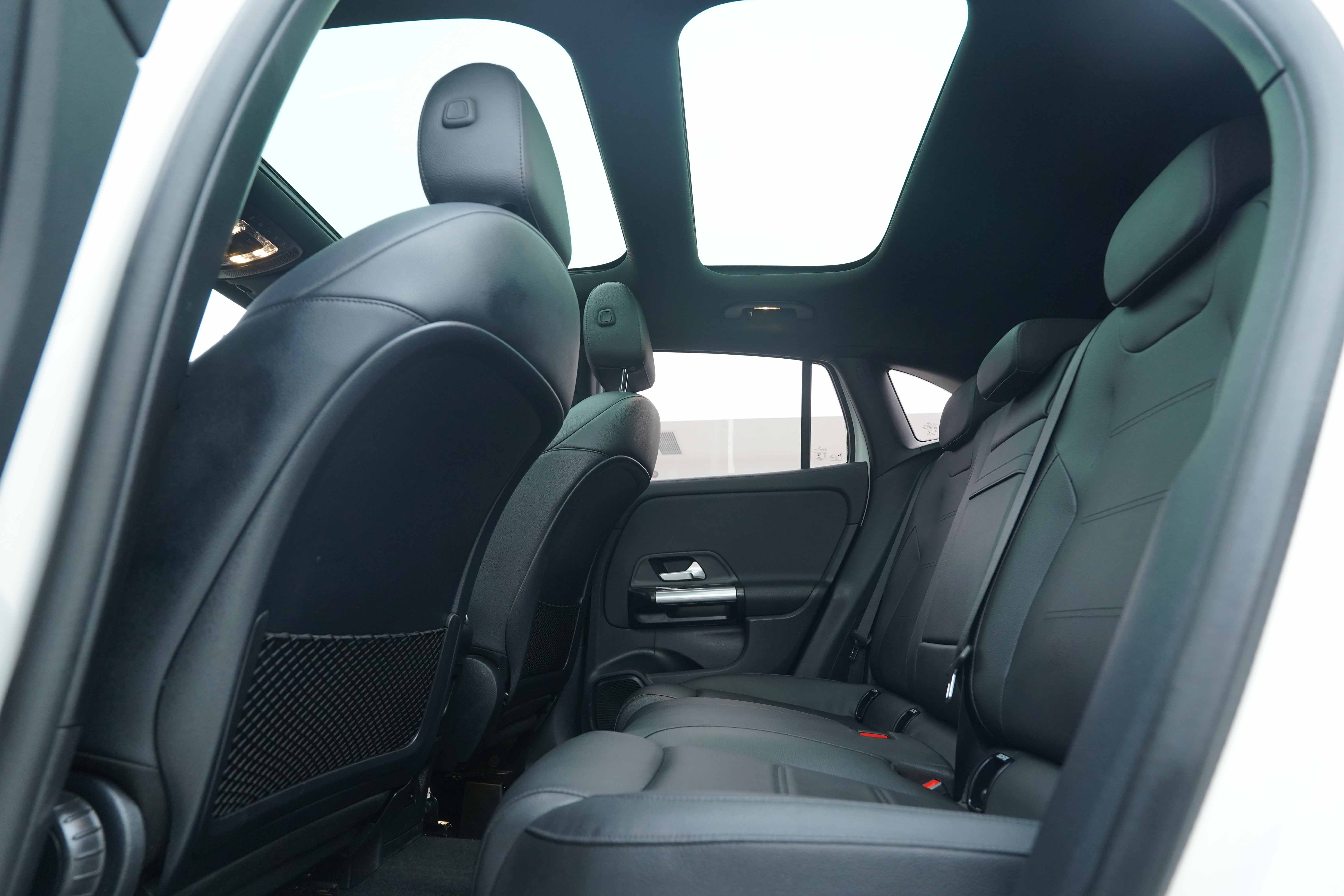 Mercedes-Benz GLA Class 2022 car image #22