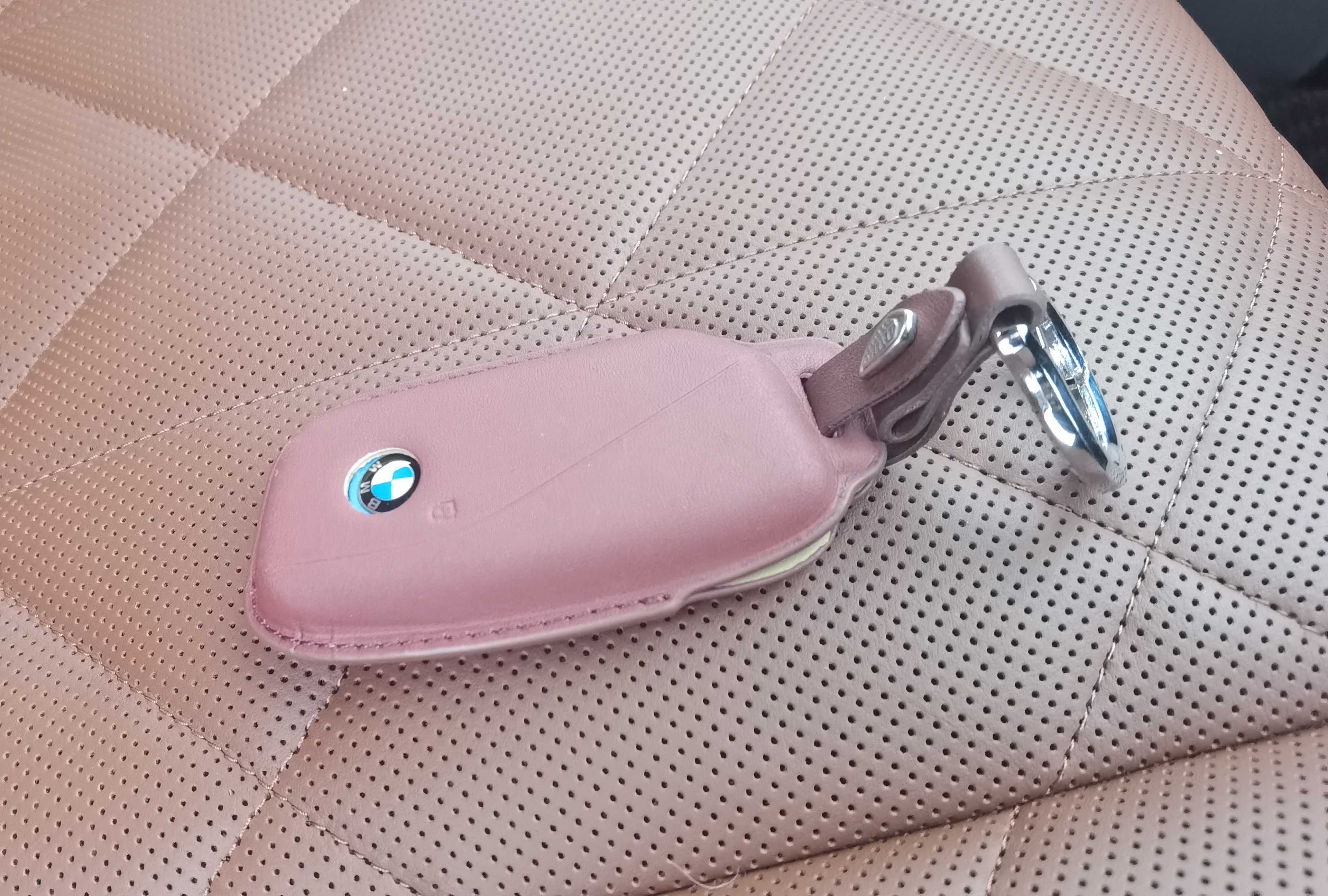 BMW 2022 car image #22