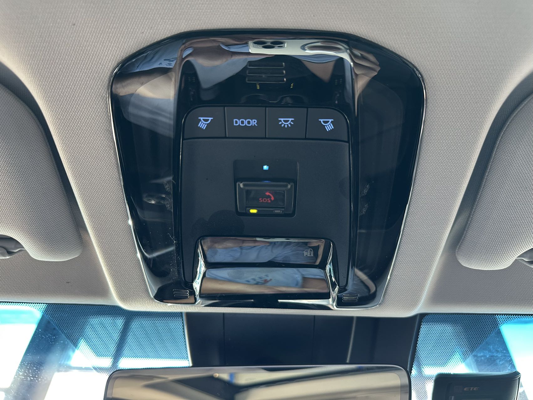 Toyota Venza 2023 immagine di auto #22