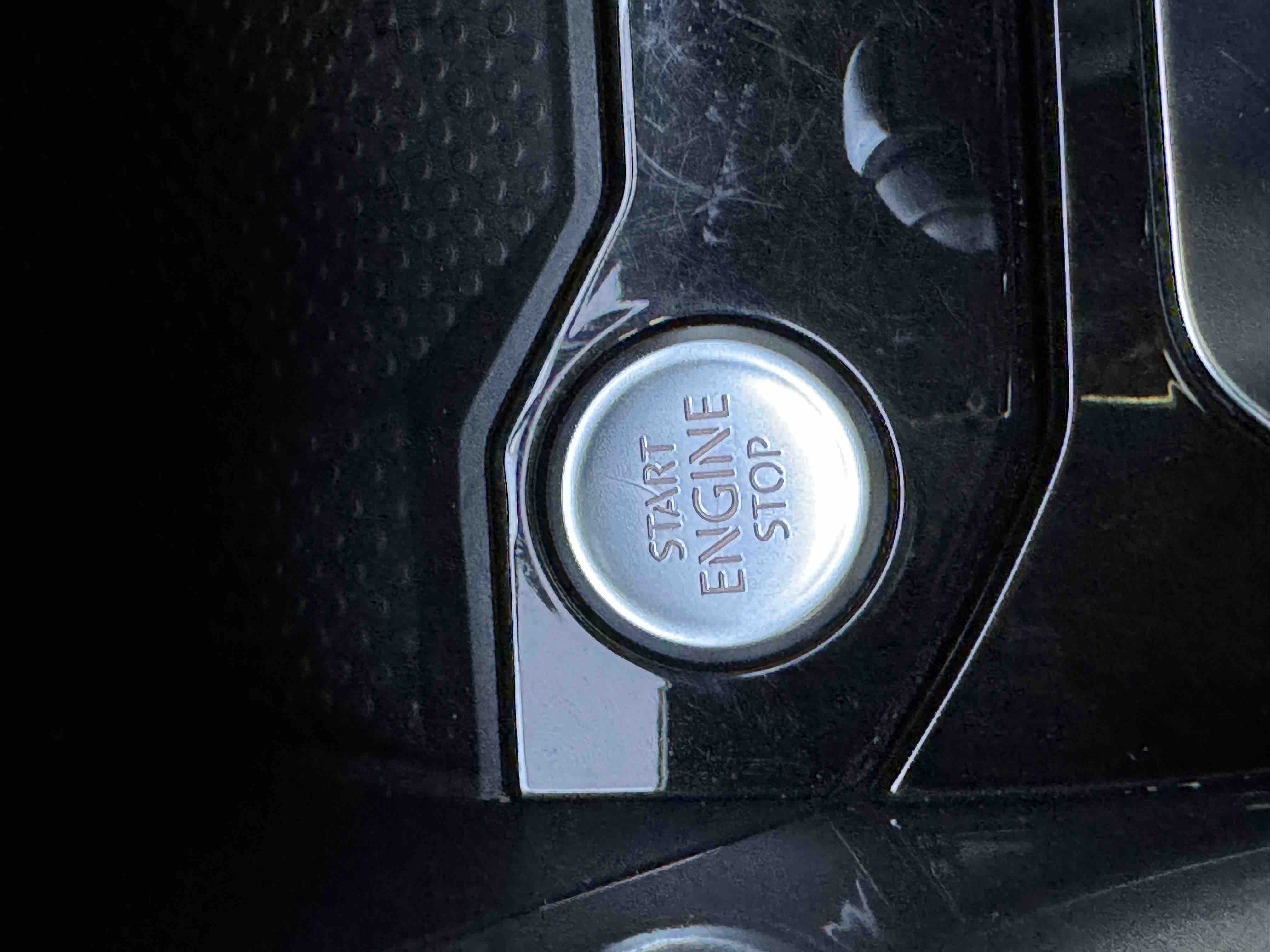 Volkswagen T-Roc 2023 #22 Volkswagen T-Roc 2023 car image #22