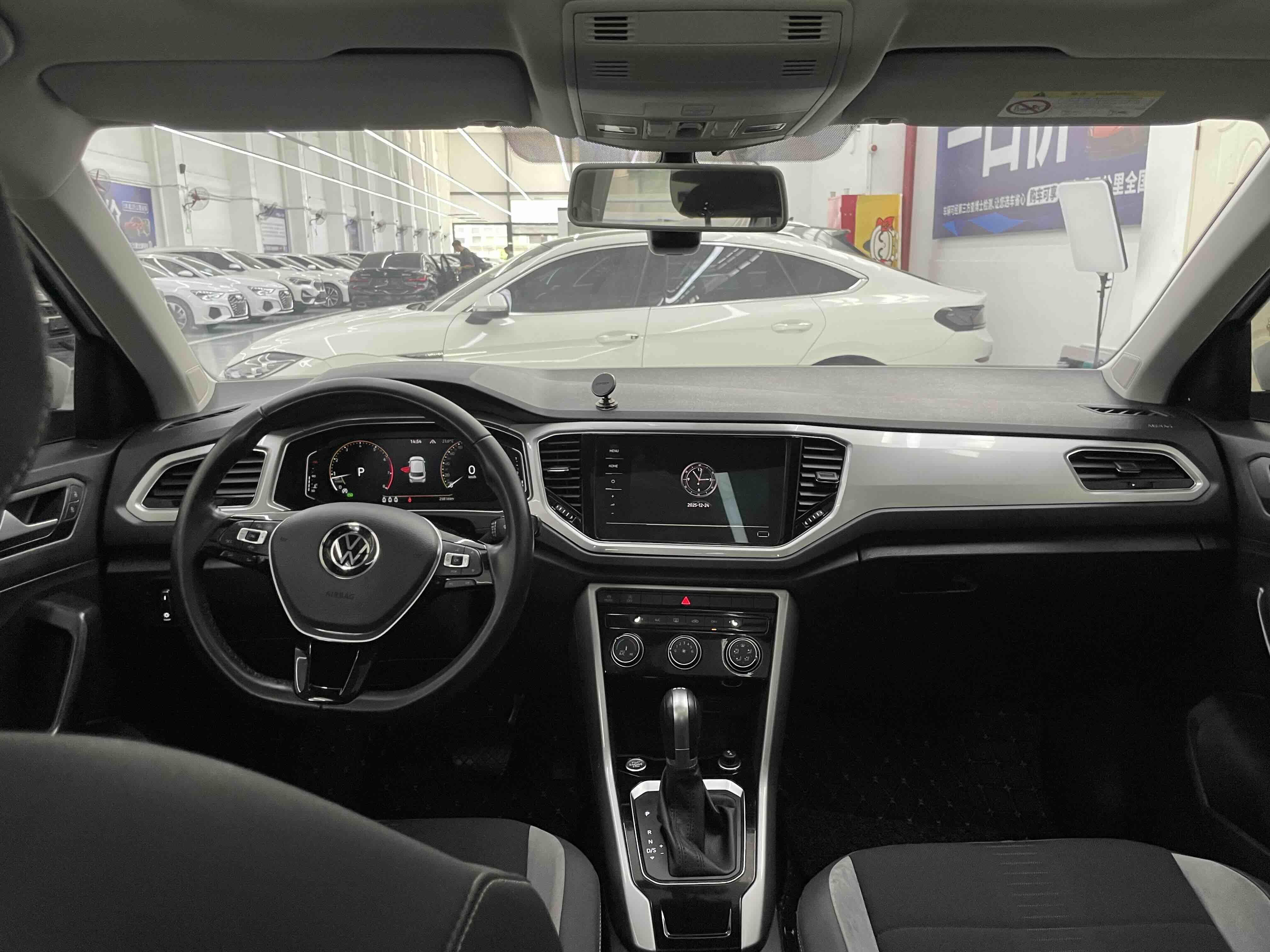 T-Roc 2022 #22 T-Roc 2022 car image #22