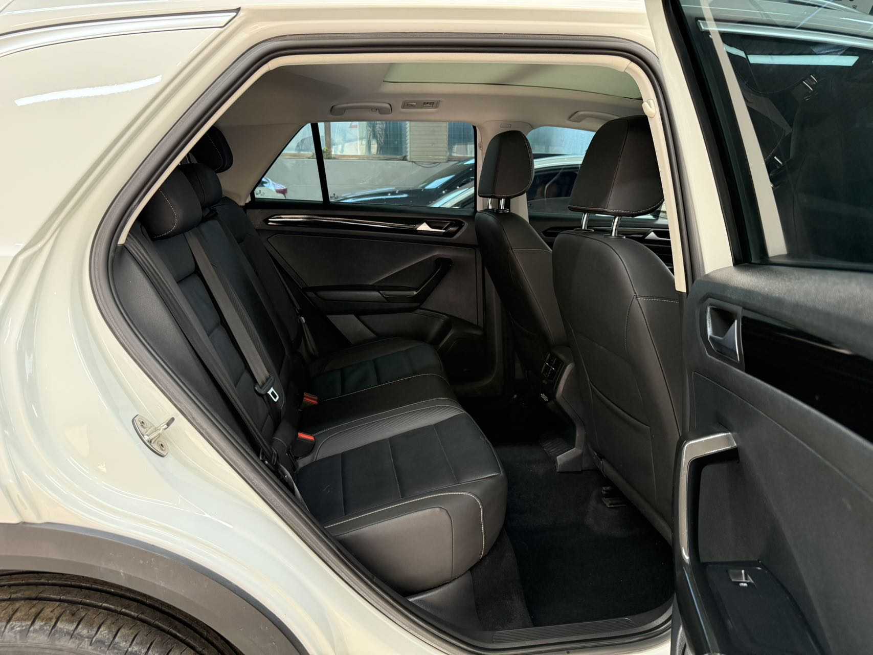 T-Roc 2023 #22 T-Roc 2023 car image #22