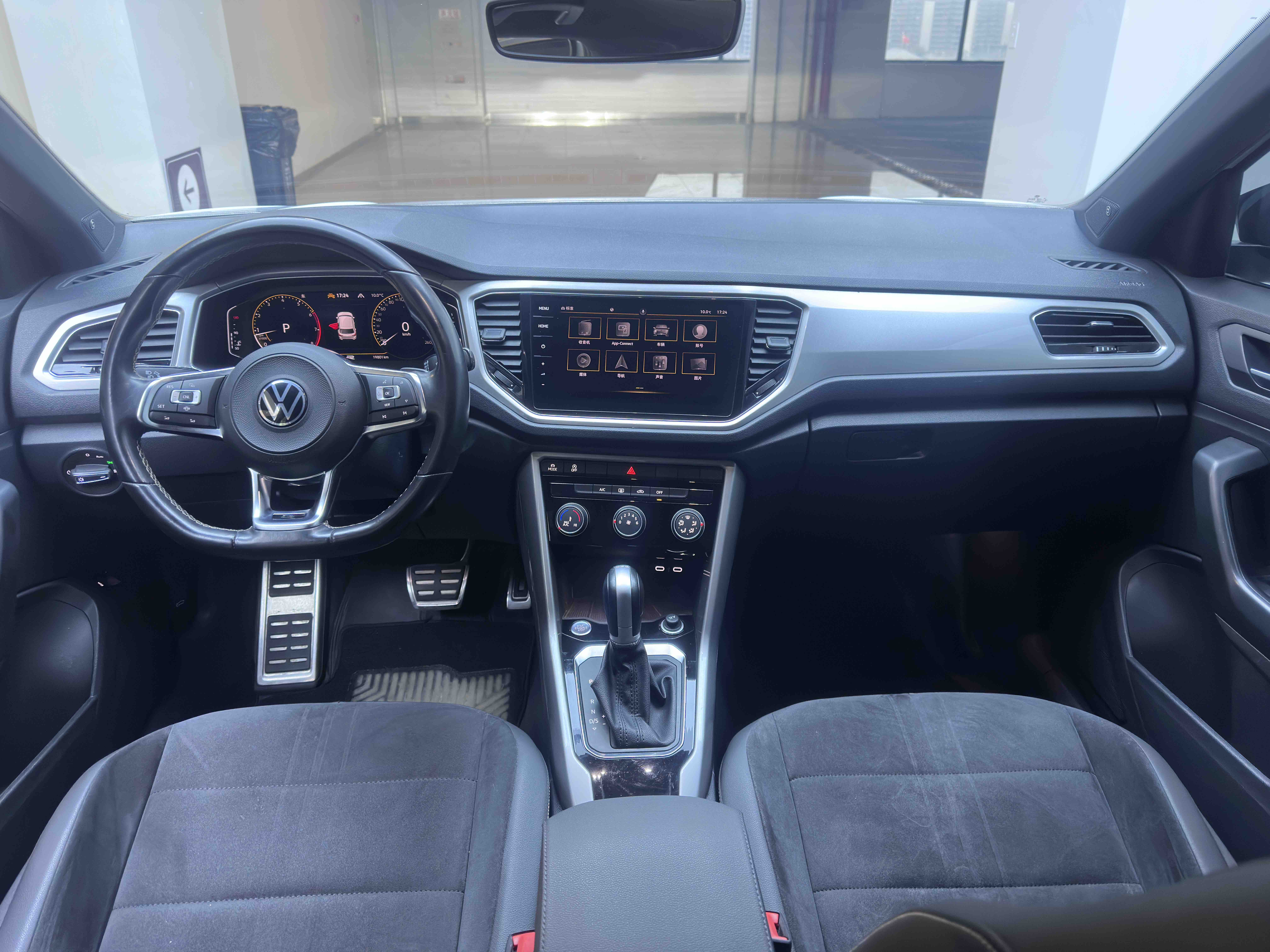 T-Roc 2022 car image #22