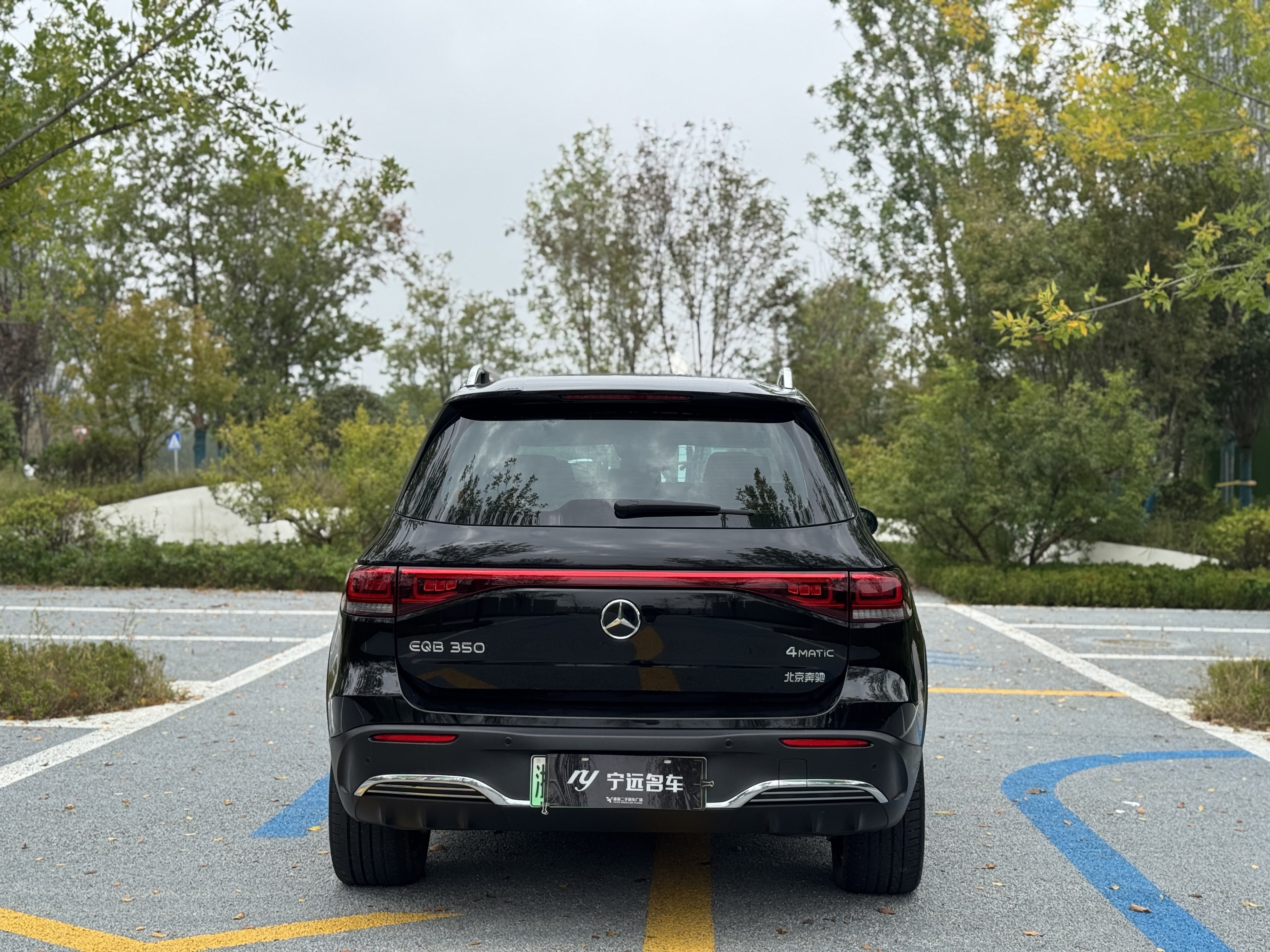 Mercedes-Benz EQB Class 2022 car image #22