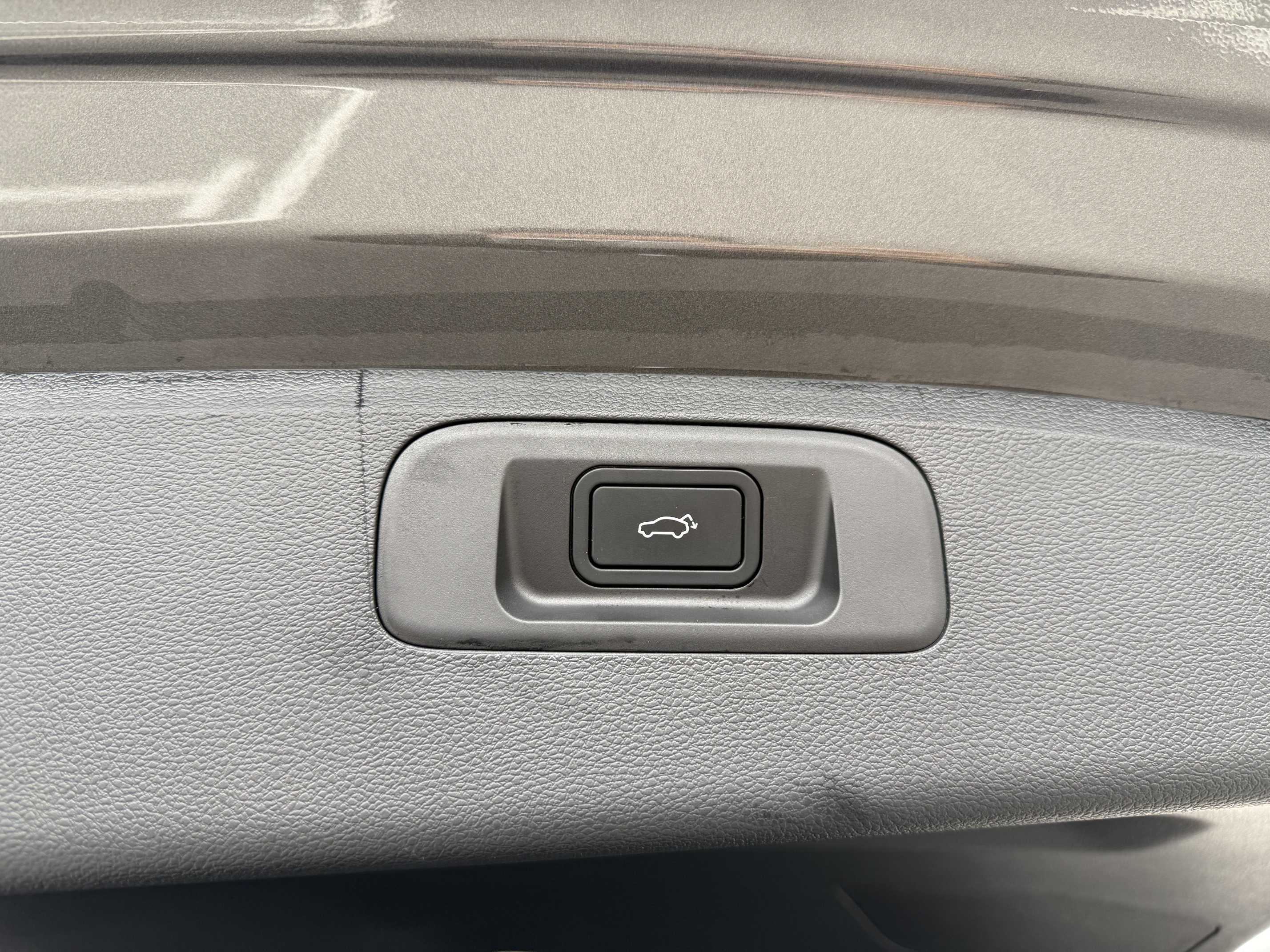 GEELY Coolray 2022 #22 GEELY Coolray 2022 car image #22
