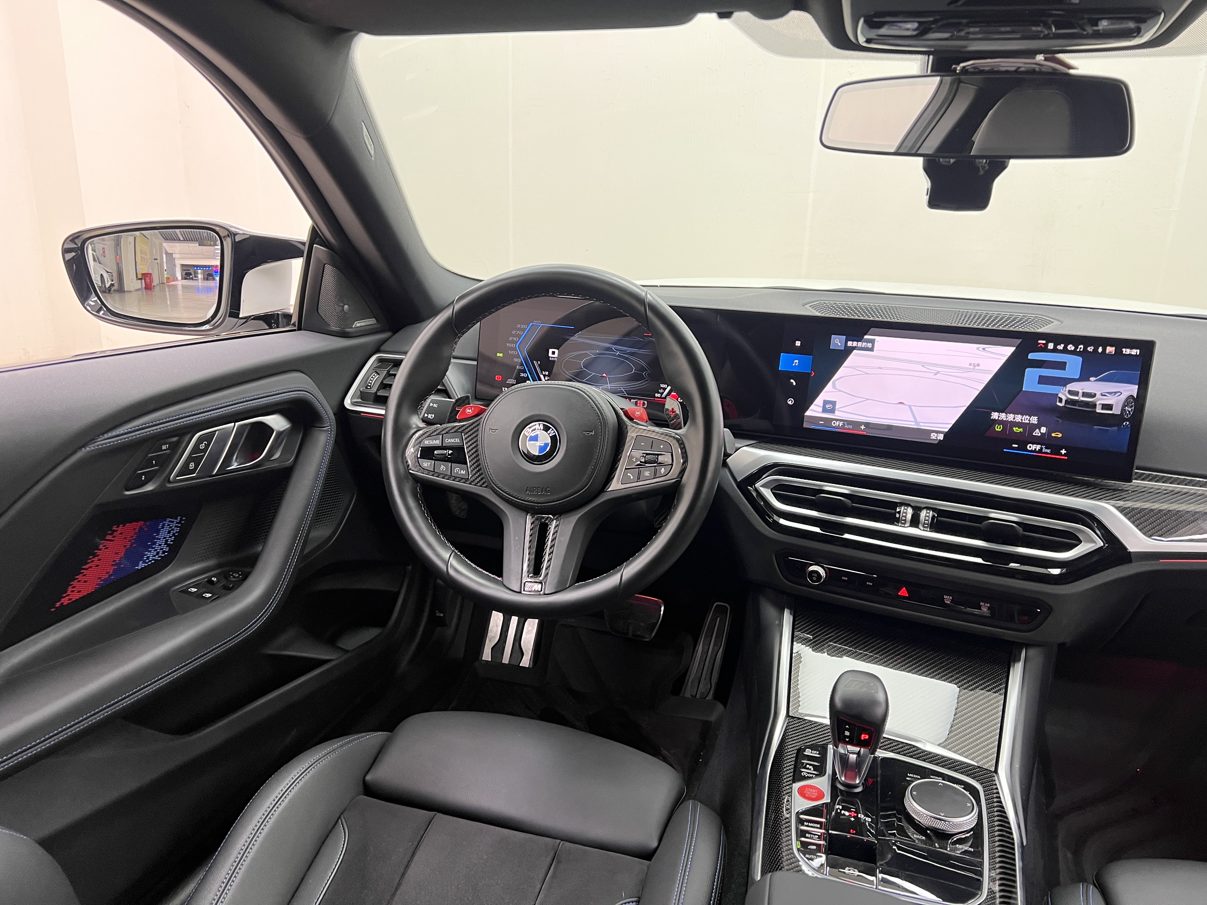 BMW M2 2023 immagine di auto #22